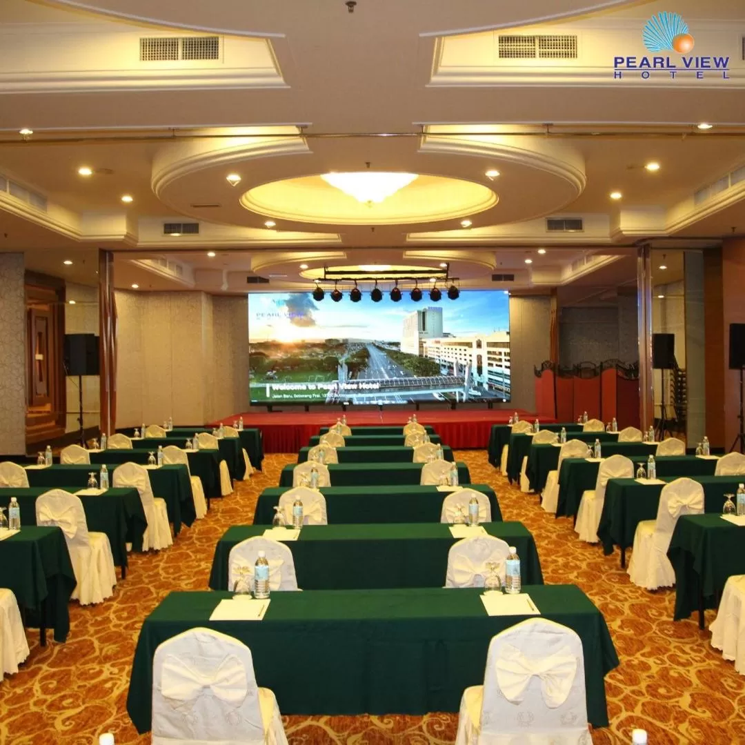 Property building in Pearl View Hotel Prai, Penang