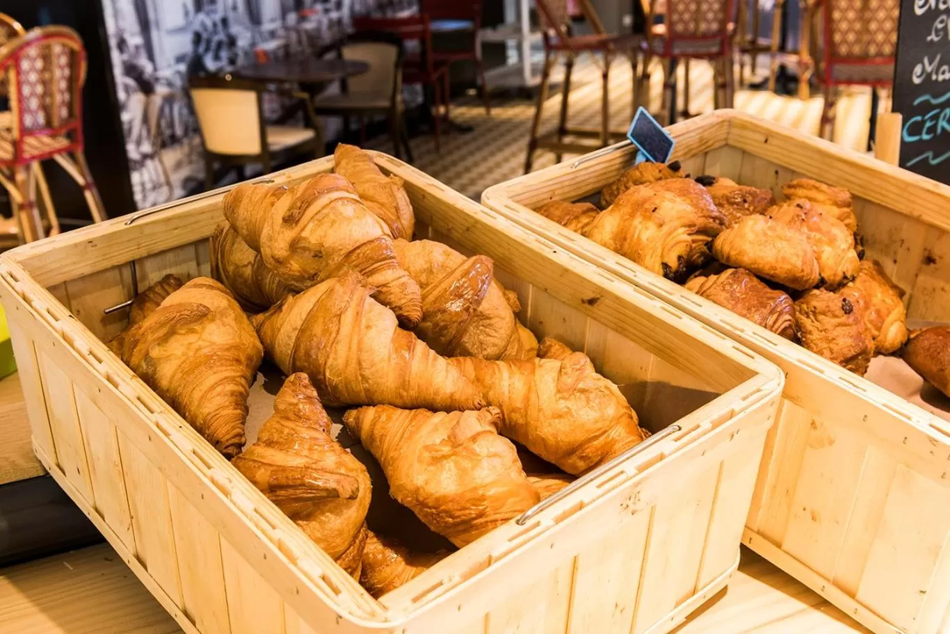 Buffet breakfast in Mercure Paris Roissy CDG