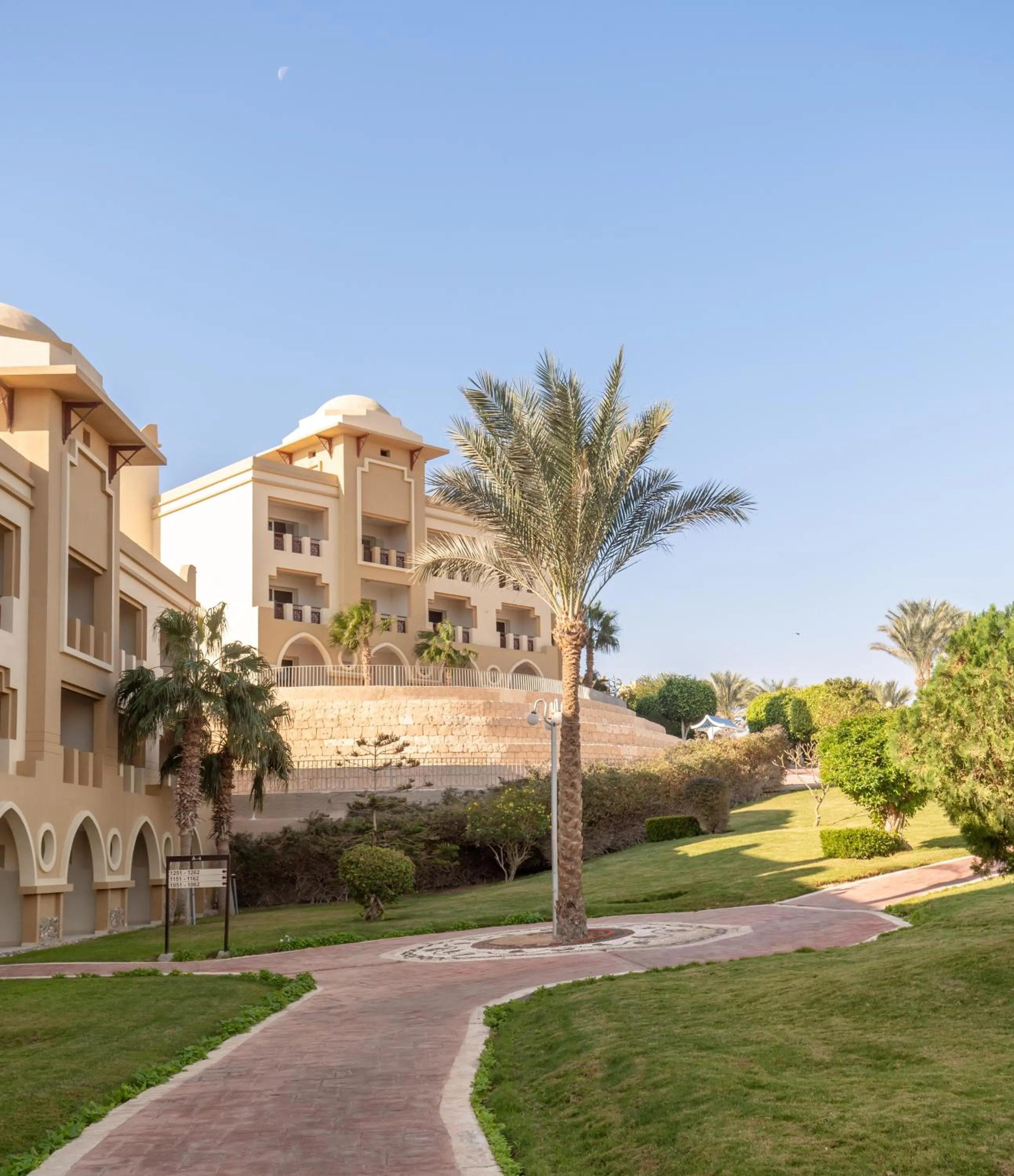 Property building in Serenity Alpha Beach - Ex Serenity Makadi Beach