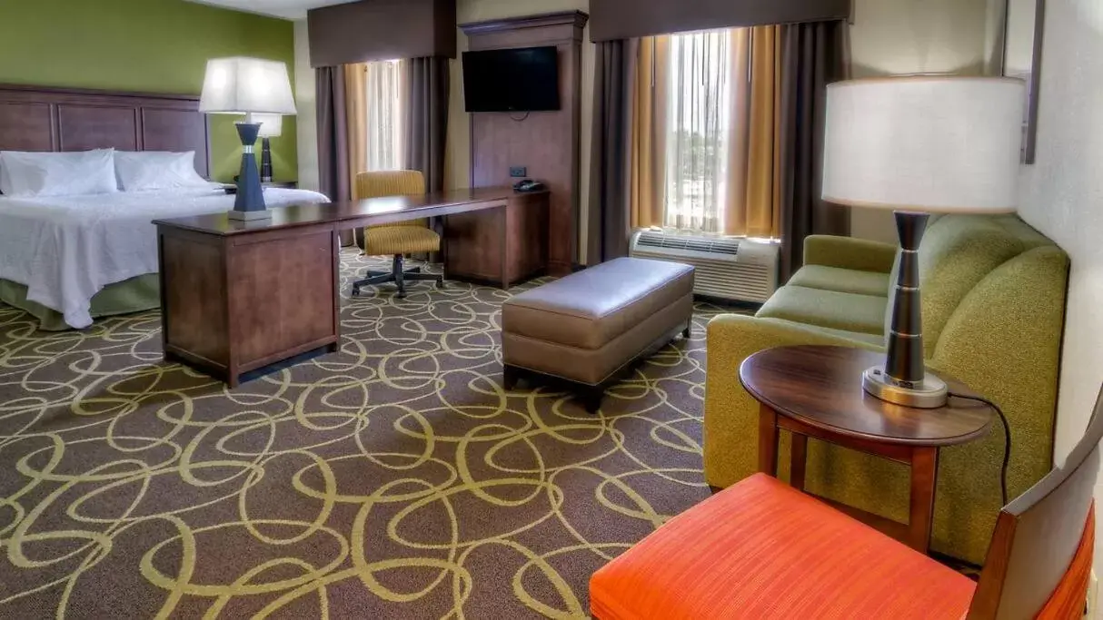 Seating Area in Hampton Inn & Suites Rochester Downtown