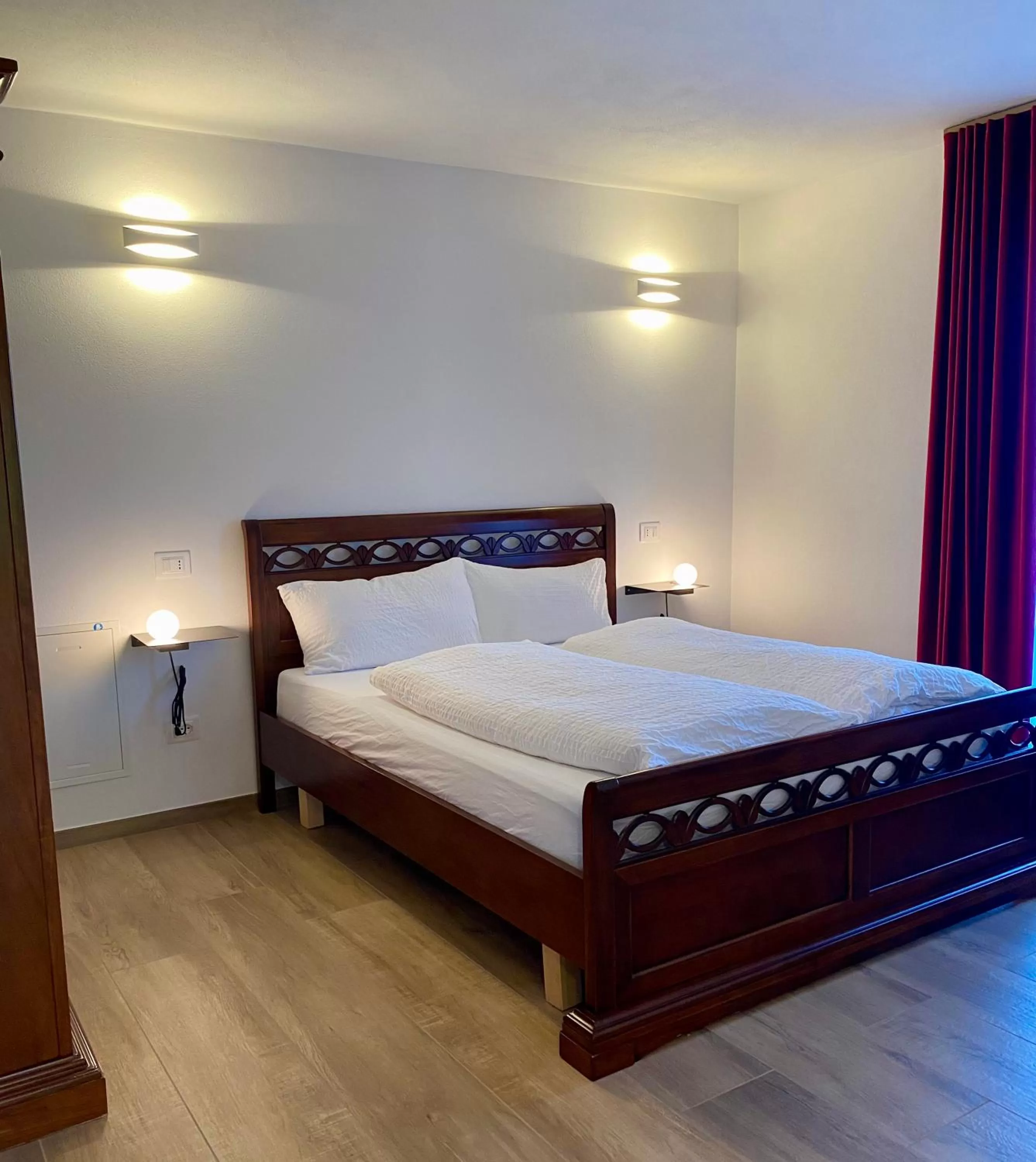 Bedroom, Bed in Villa Vigneto