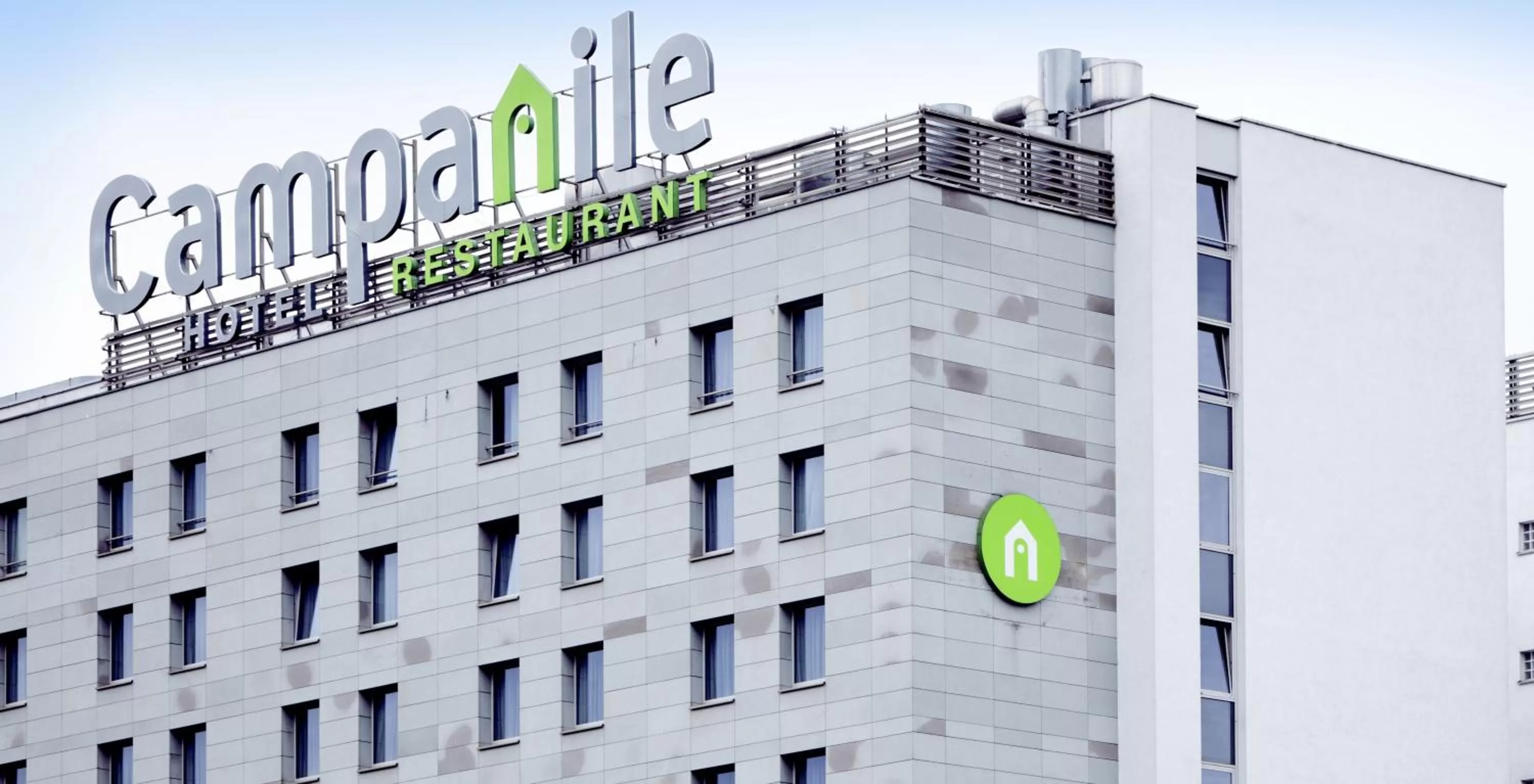 Facade/entrance in CAMPANILE PRIME Warszawa Centrum