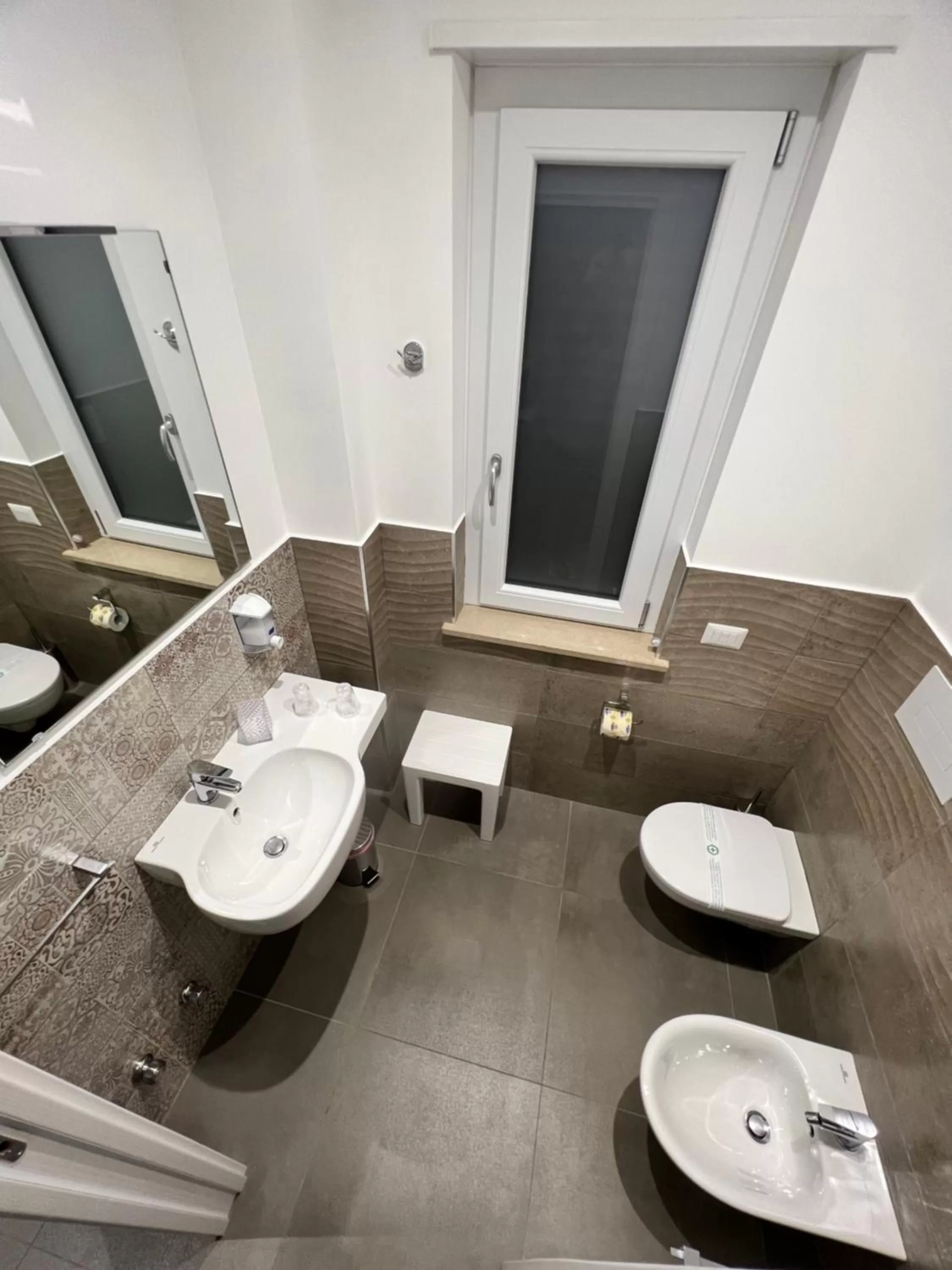 Toilet in Anfitrite B&B Tropea