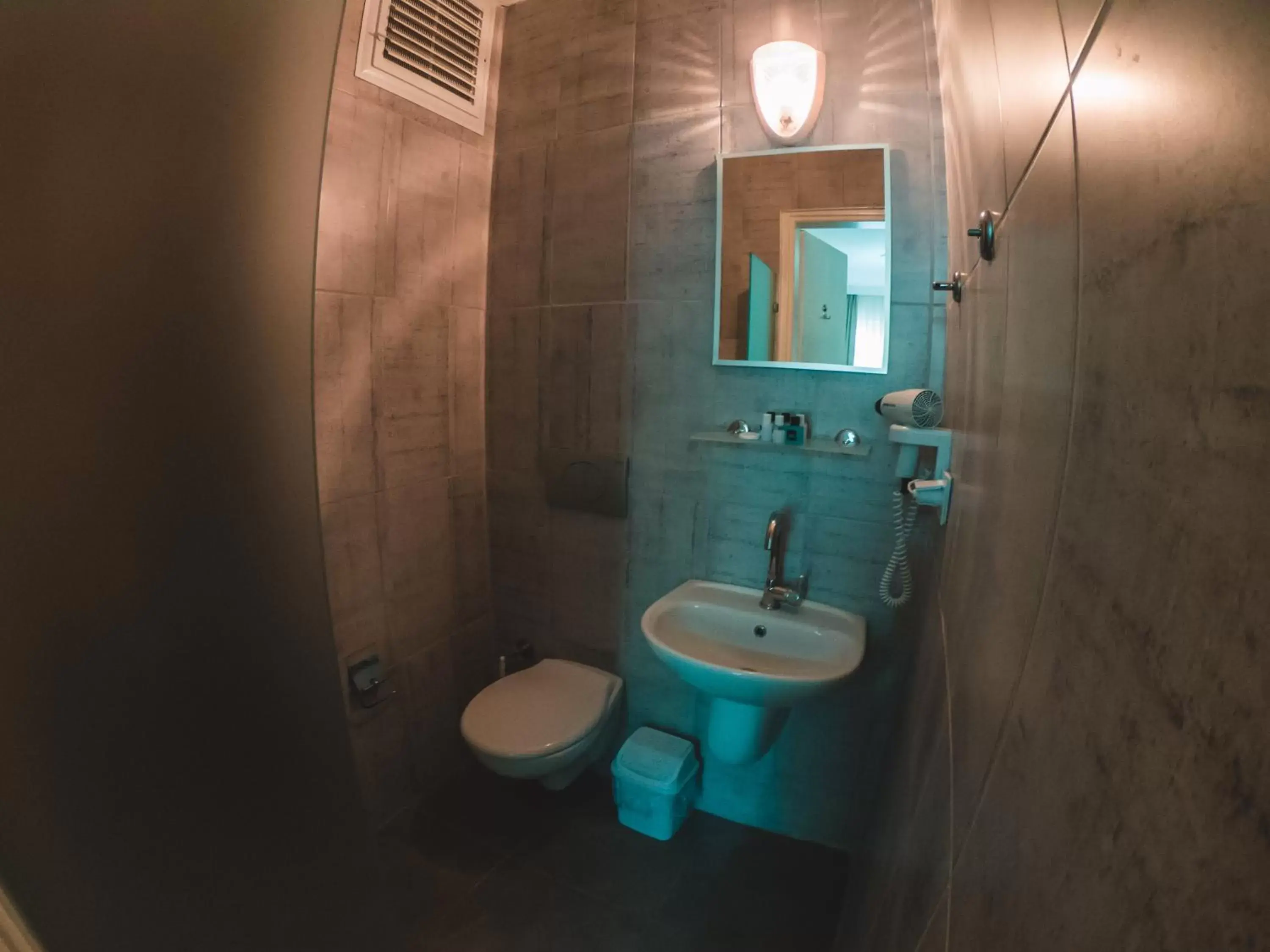 Bathroom in Nicea Hotel