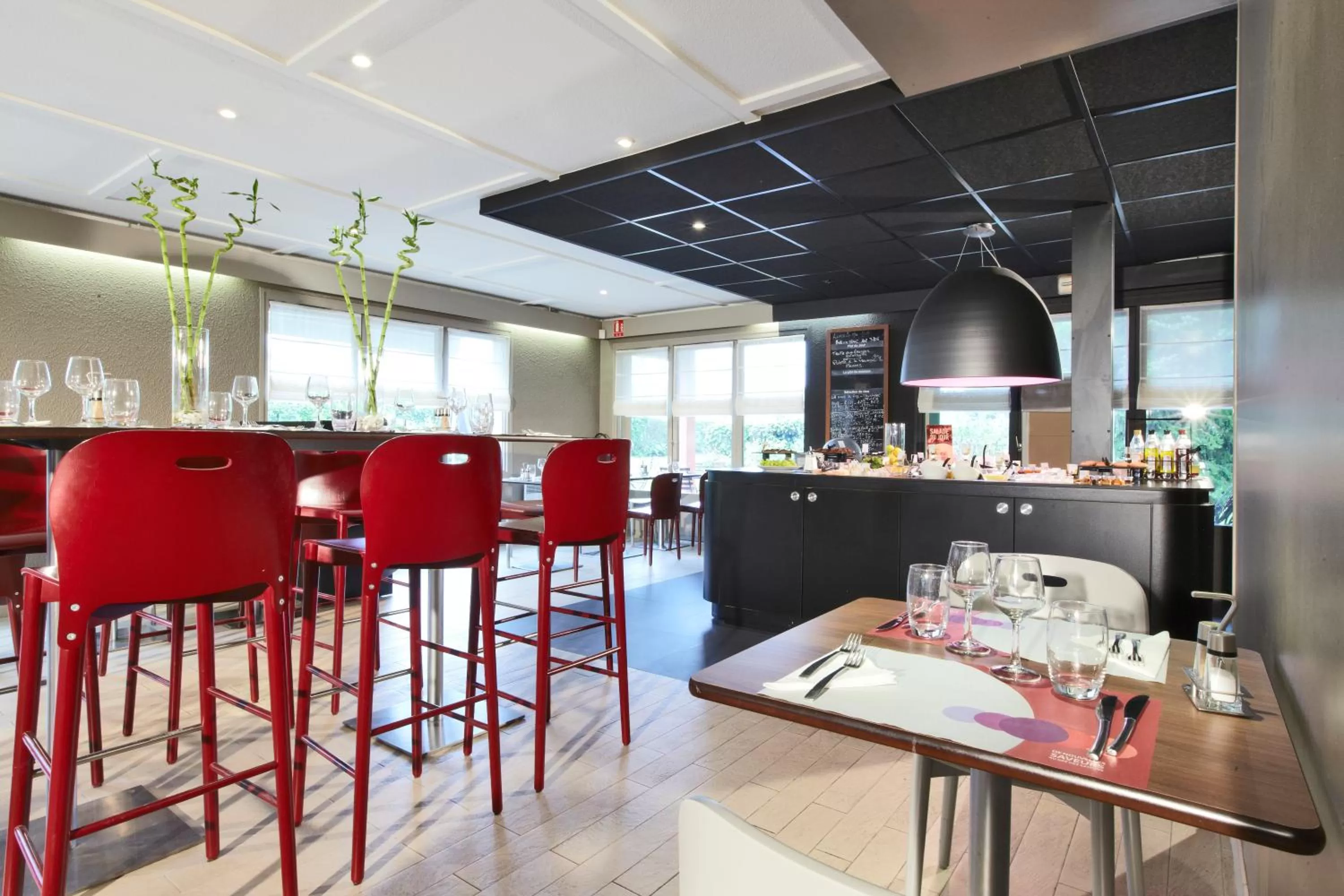 Restaurant/places to eat in Campanile Charleville-Mezières