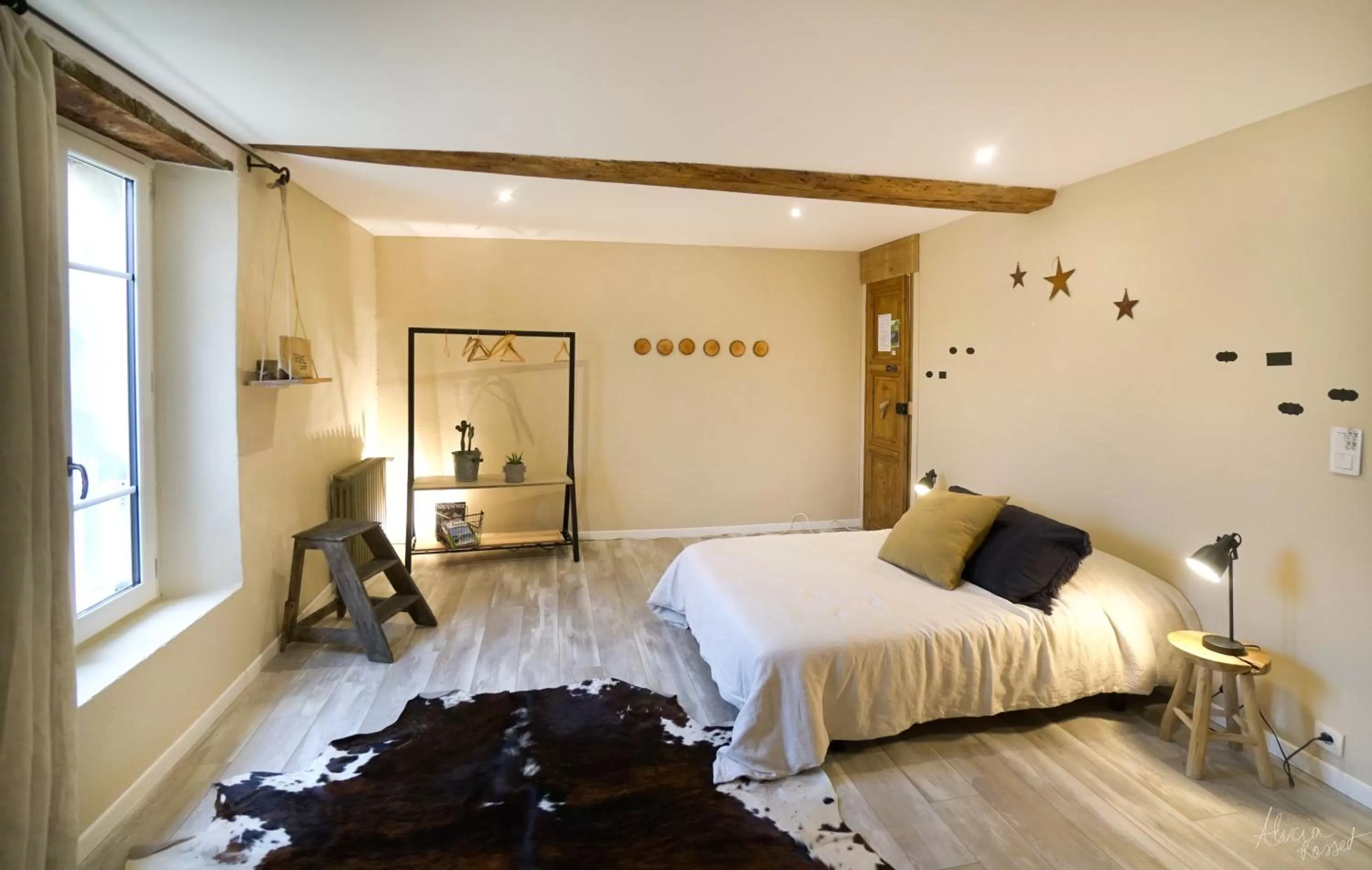 Family Room with Private Bathroom in Les Tilleuls