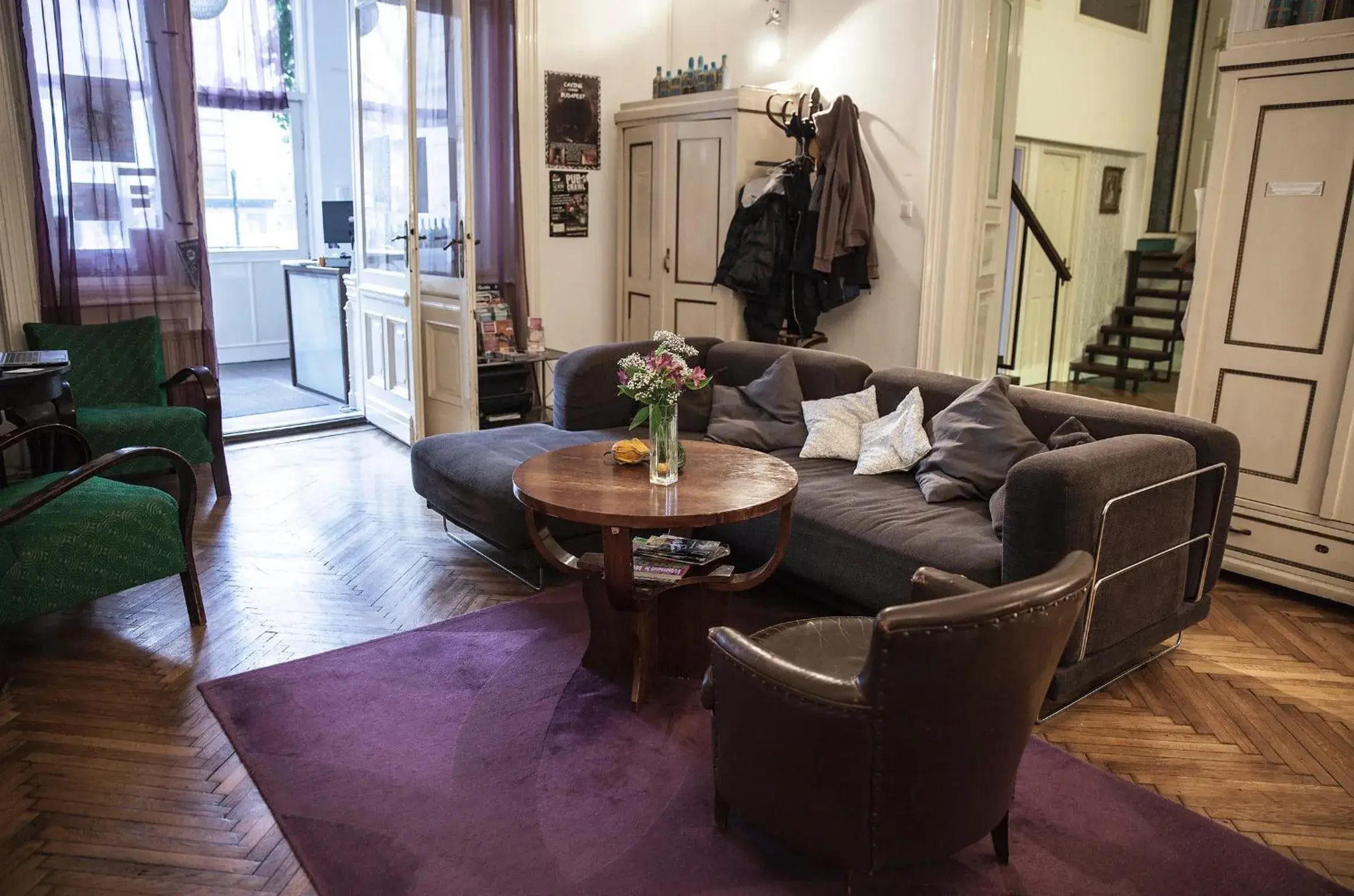 Communal lounge/ TV room, Seating Area in Baroque Hostel & Coworking