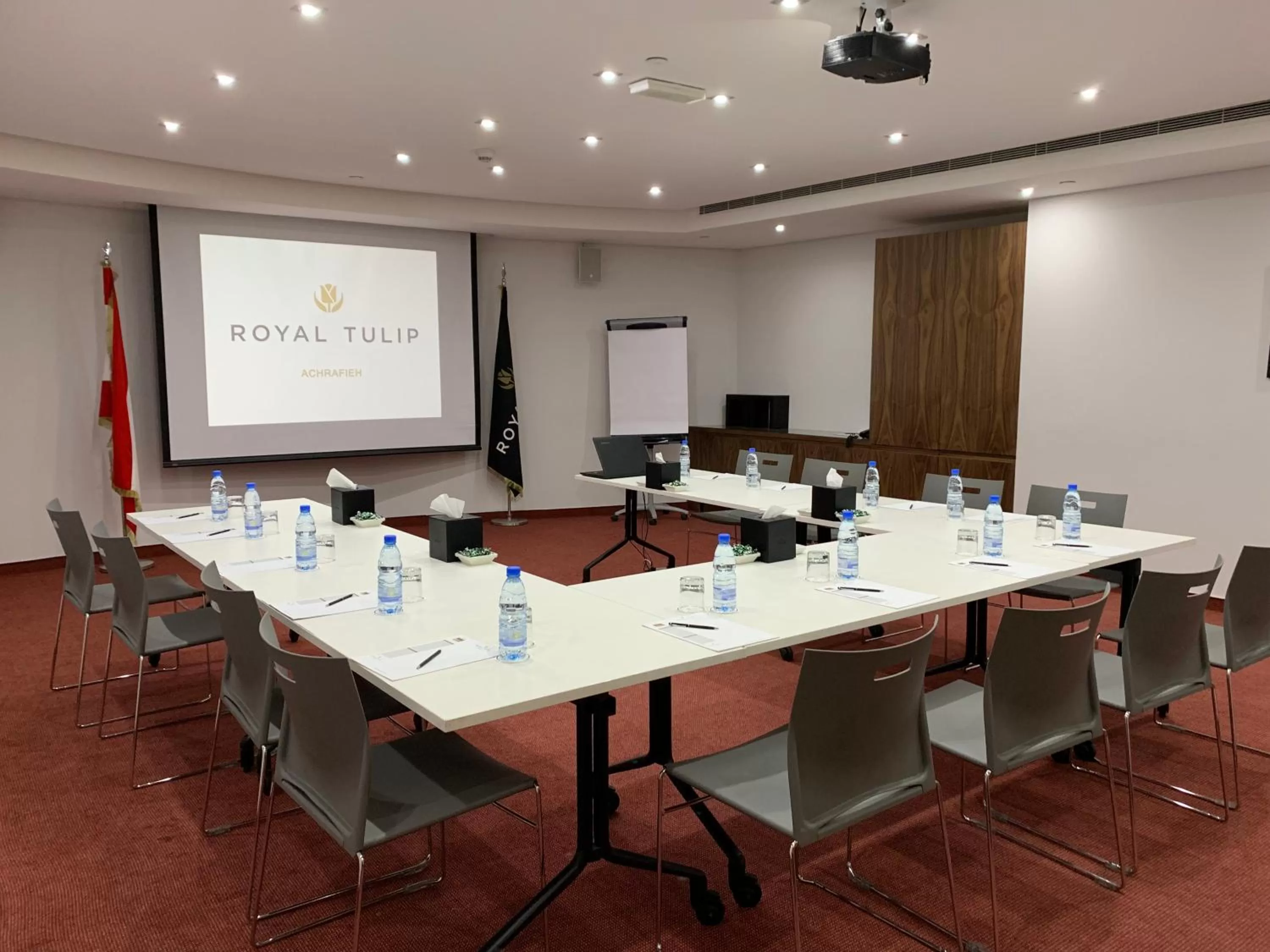 Business facilities in Royal Tulip Achrafieh