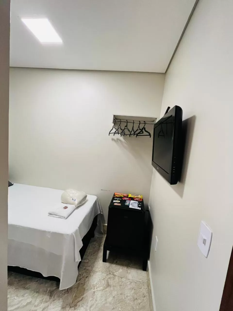 TV/Entertainment Center in Riacho Hotel