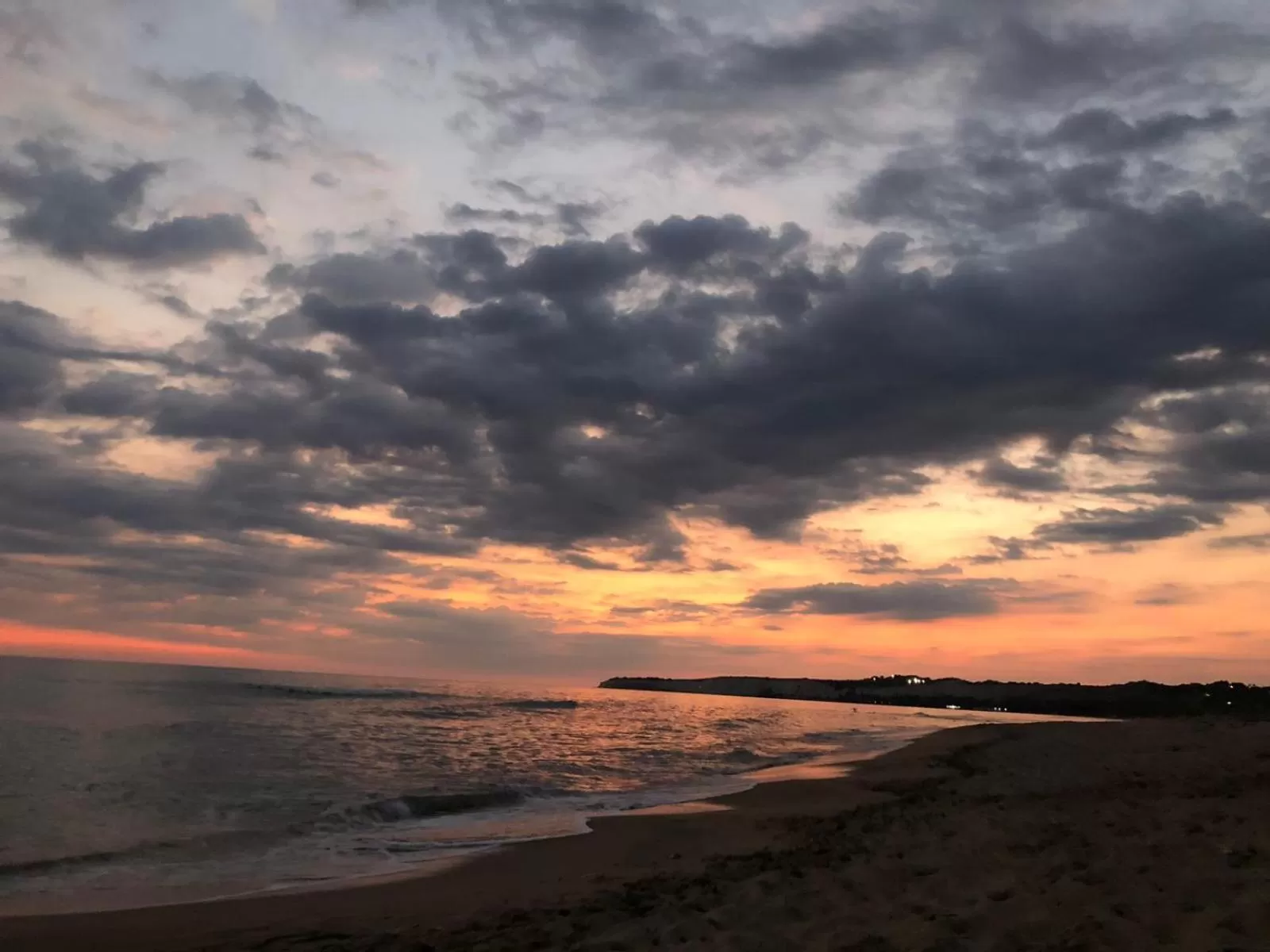 Beach in B&B L'EDEN DI CAPO BIANCO