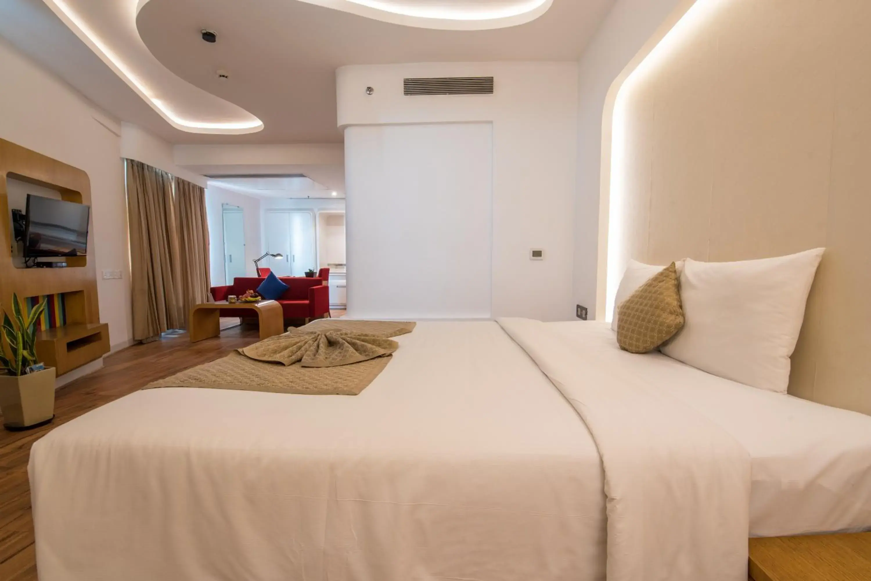 Bedroom, Bed in Park Inn by Radisson New Delhi IP Extension