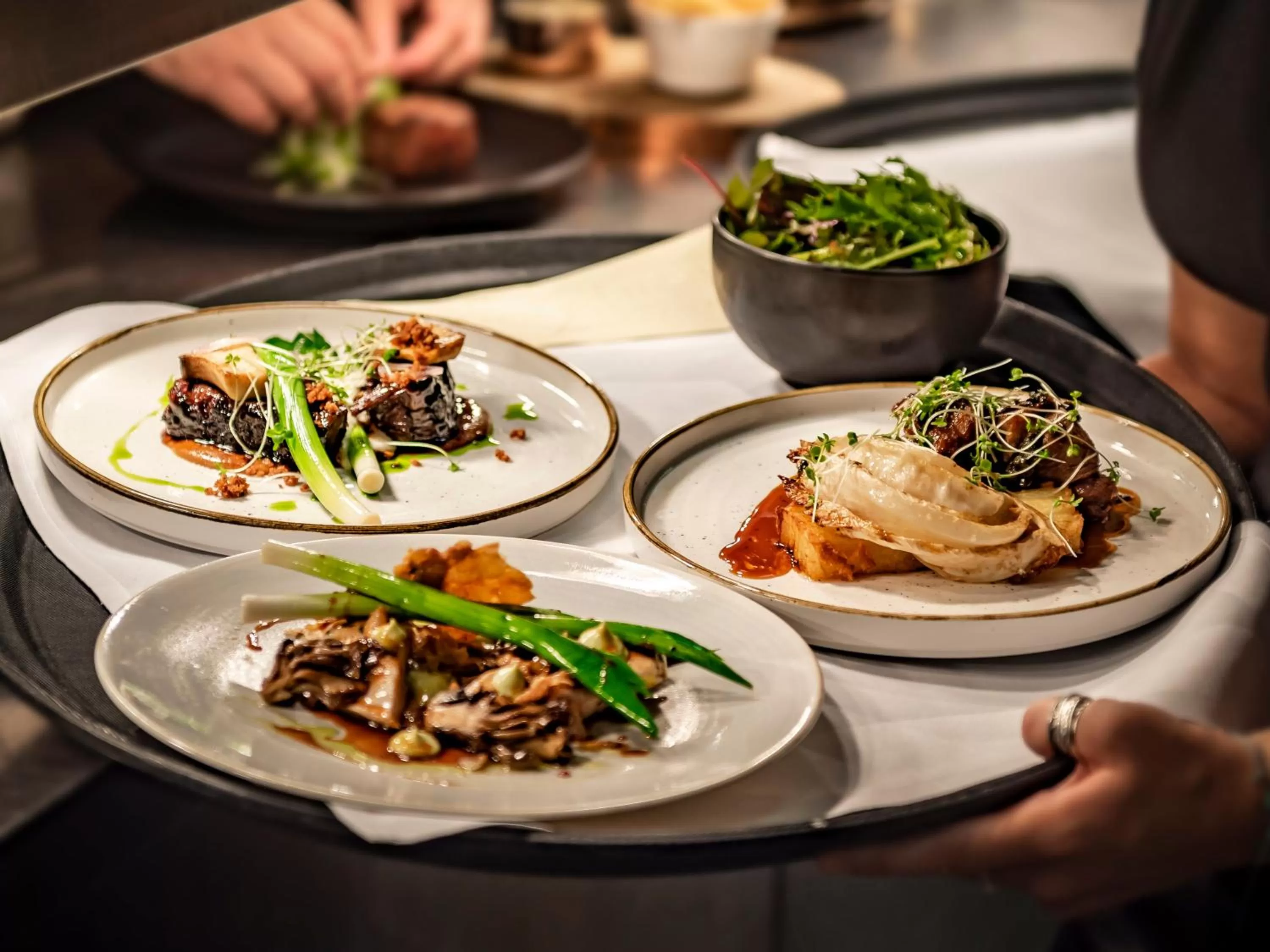 Food and drinks in Dakota Leeds