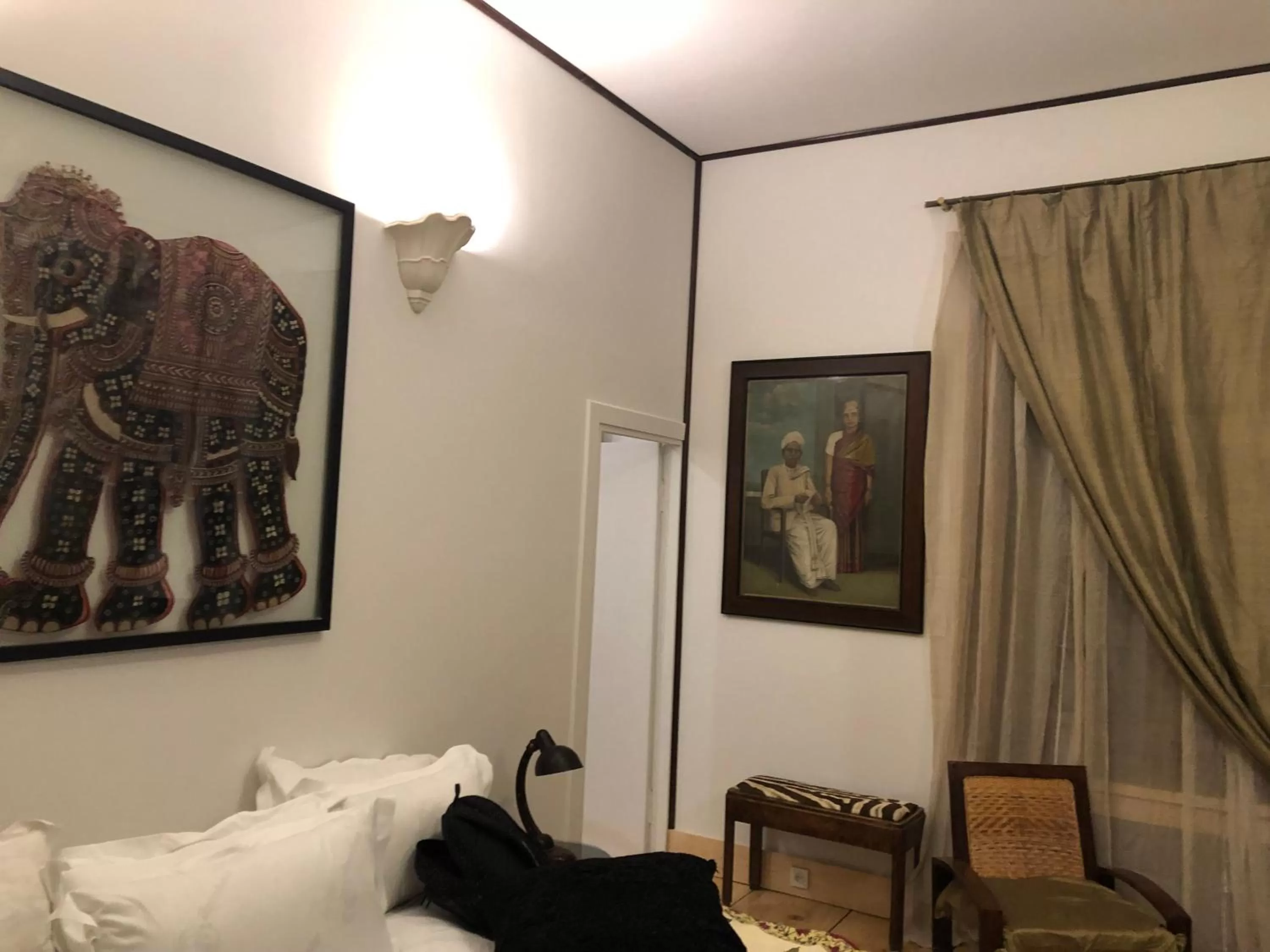 Living room, Bed in Castle in Old Town