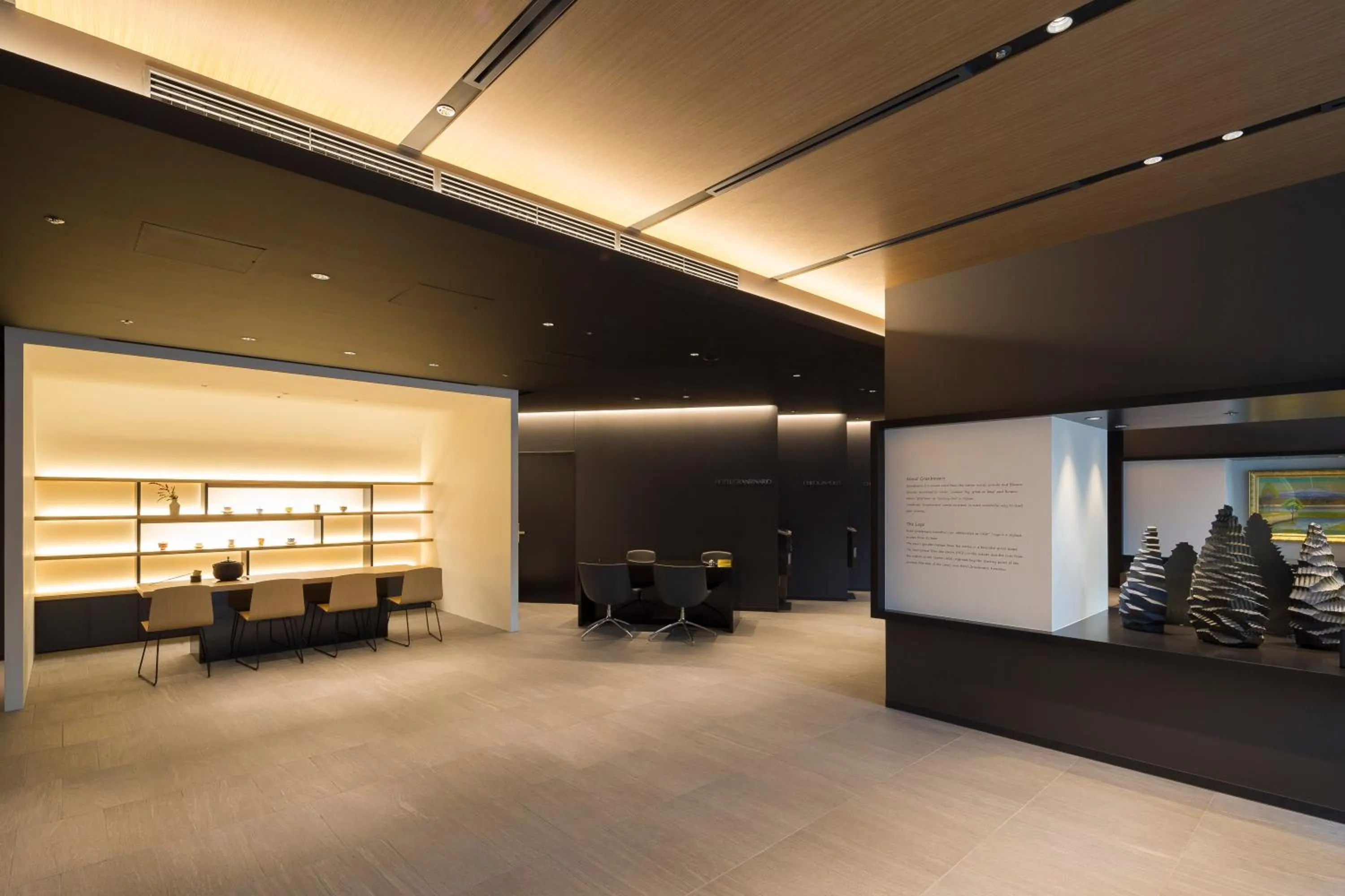 Lobby or reception in Hotel Granbinario Komatsu