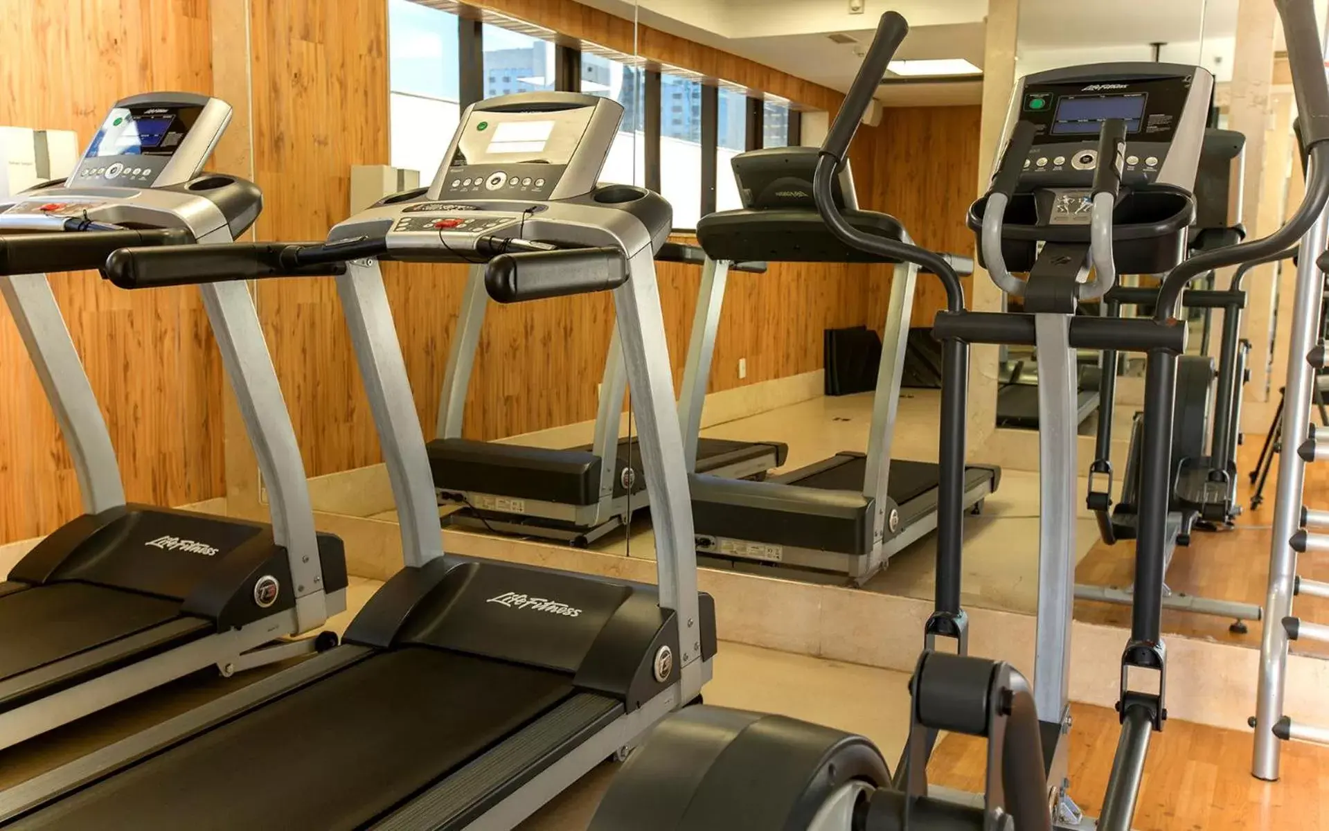 Activities, Fitness Center/Facilities in Cullinan Hplus Premium