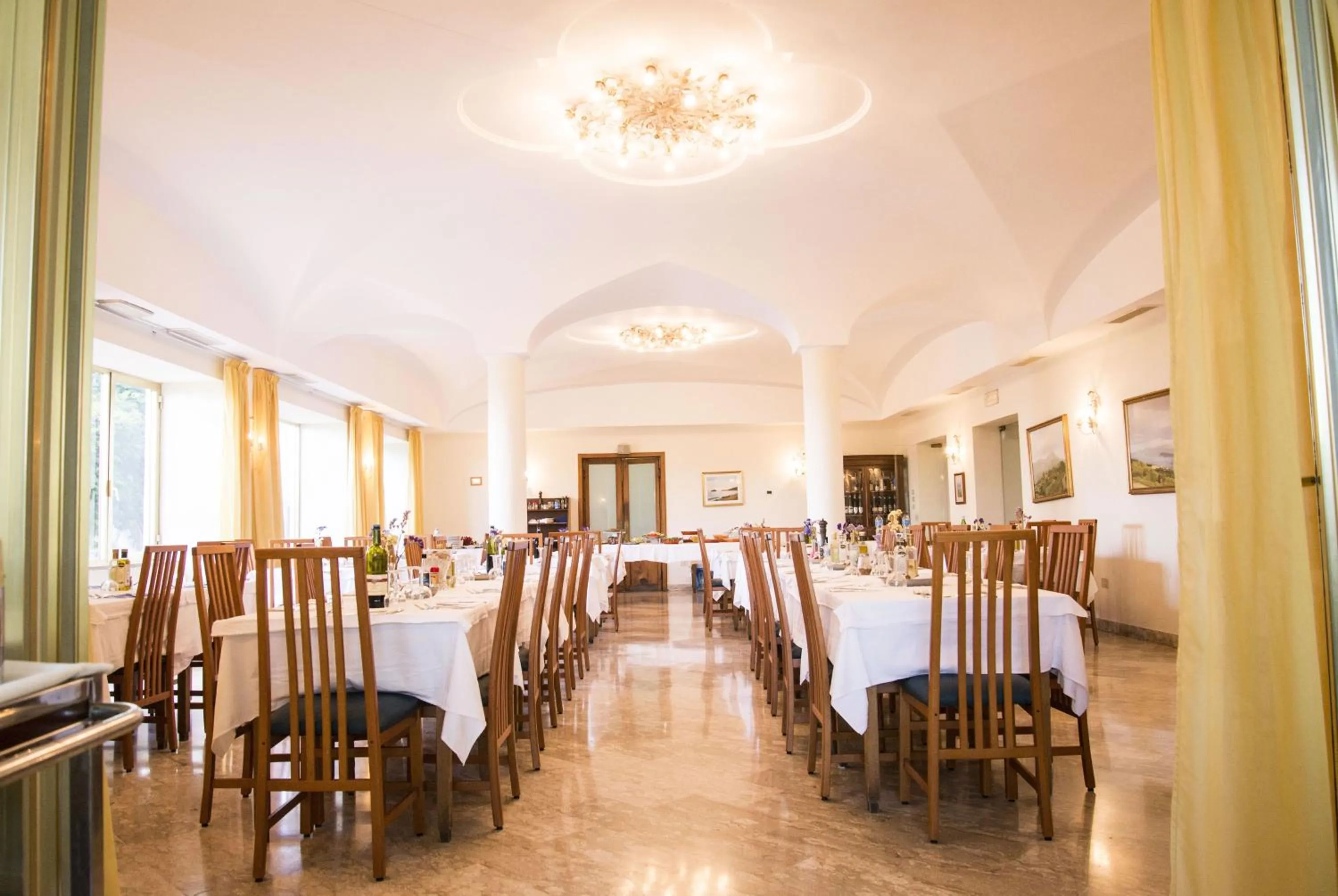 Restaurant/places to eat in Hotel Internazionale