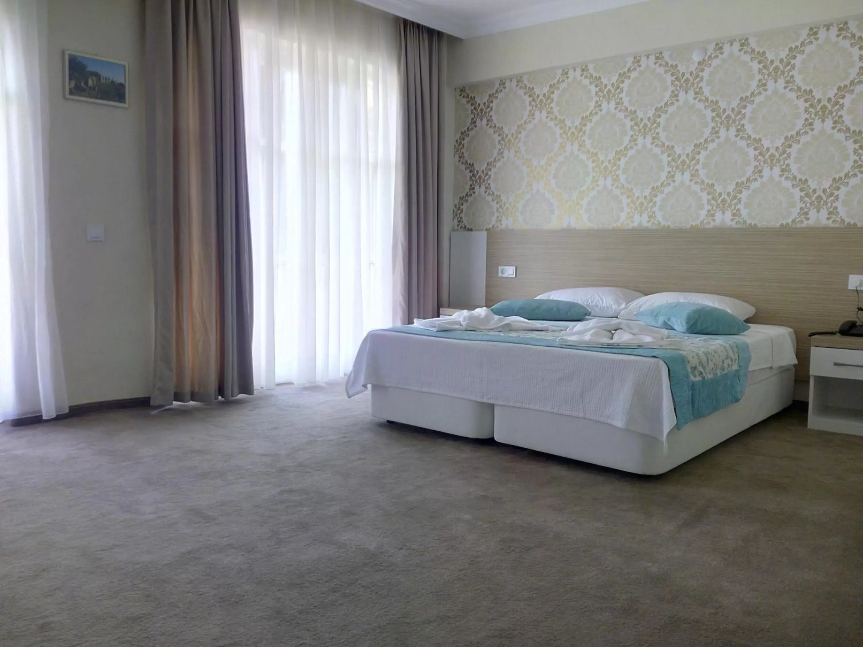 Other, Bed in Nicea Hotel