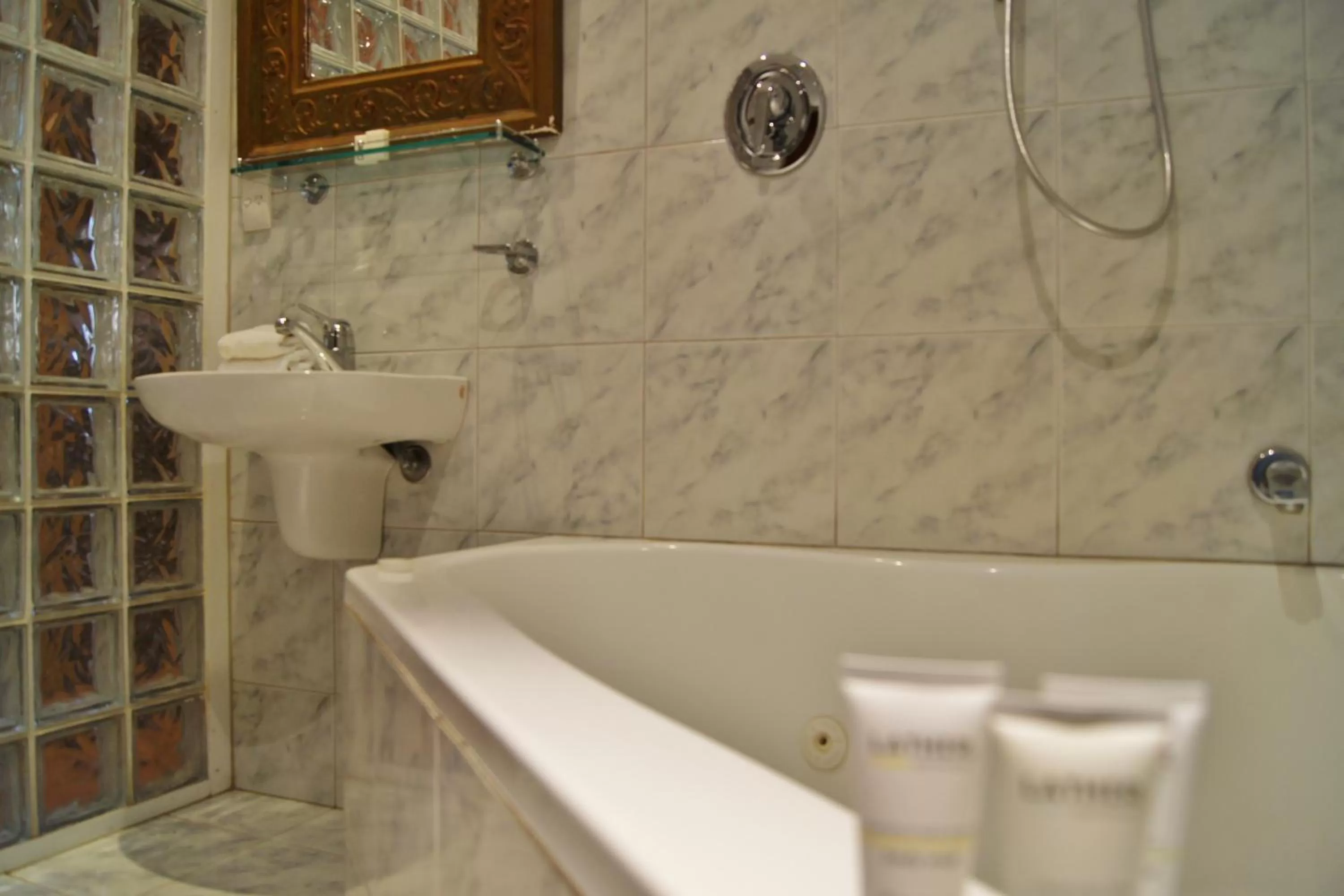 Bathroom in North Adelaide Heritage Cottages & Apartments