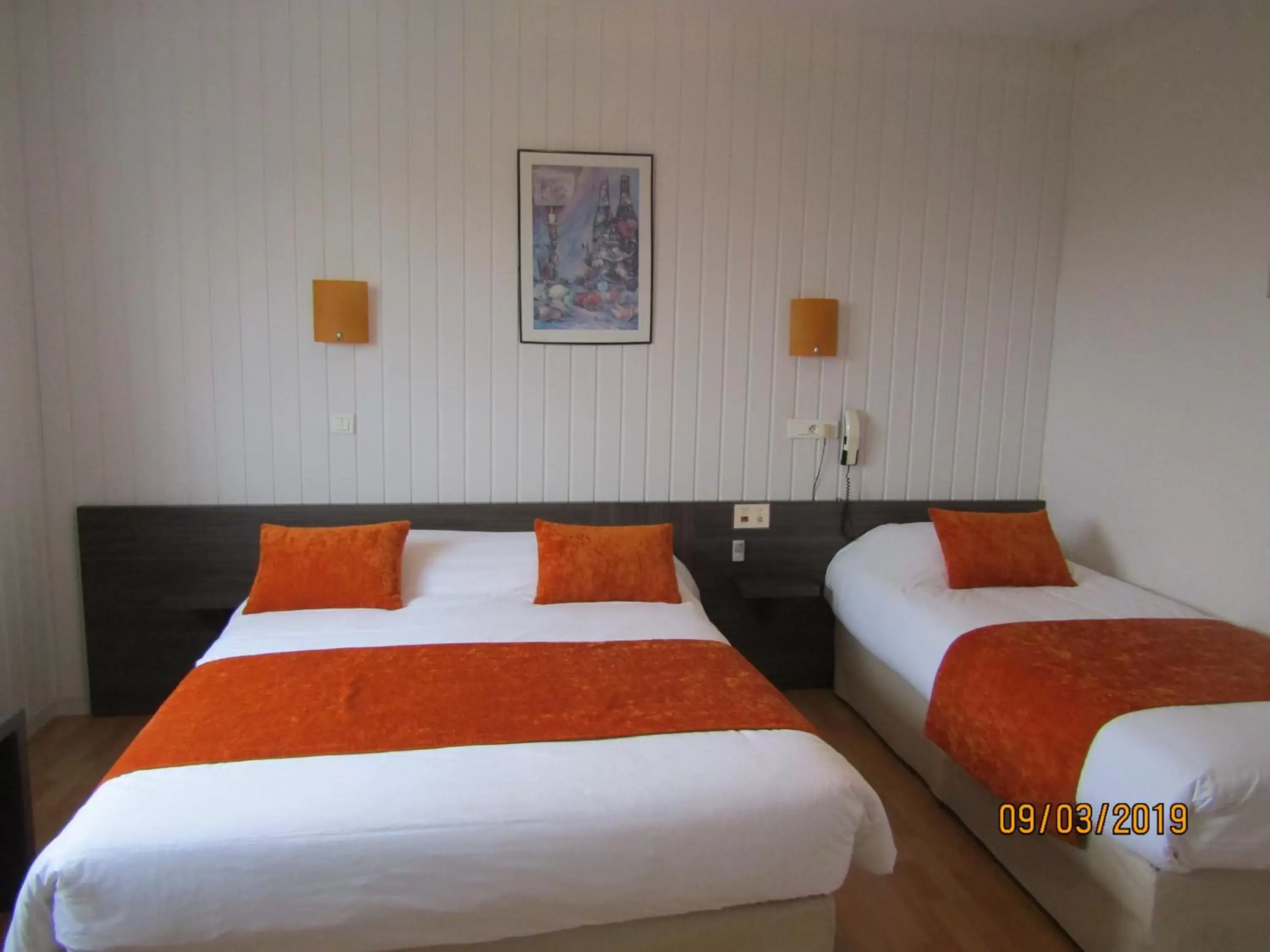 Property building, Bed in Le Mareuillais Hotel-Restaurant