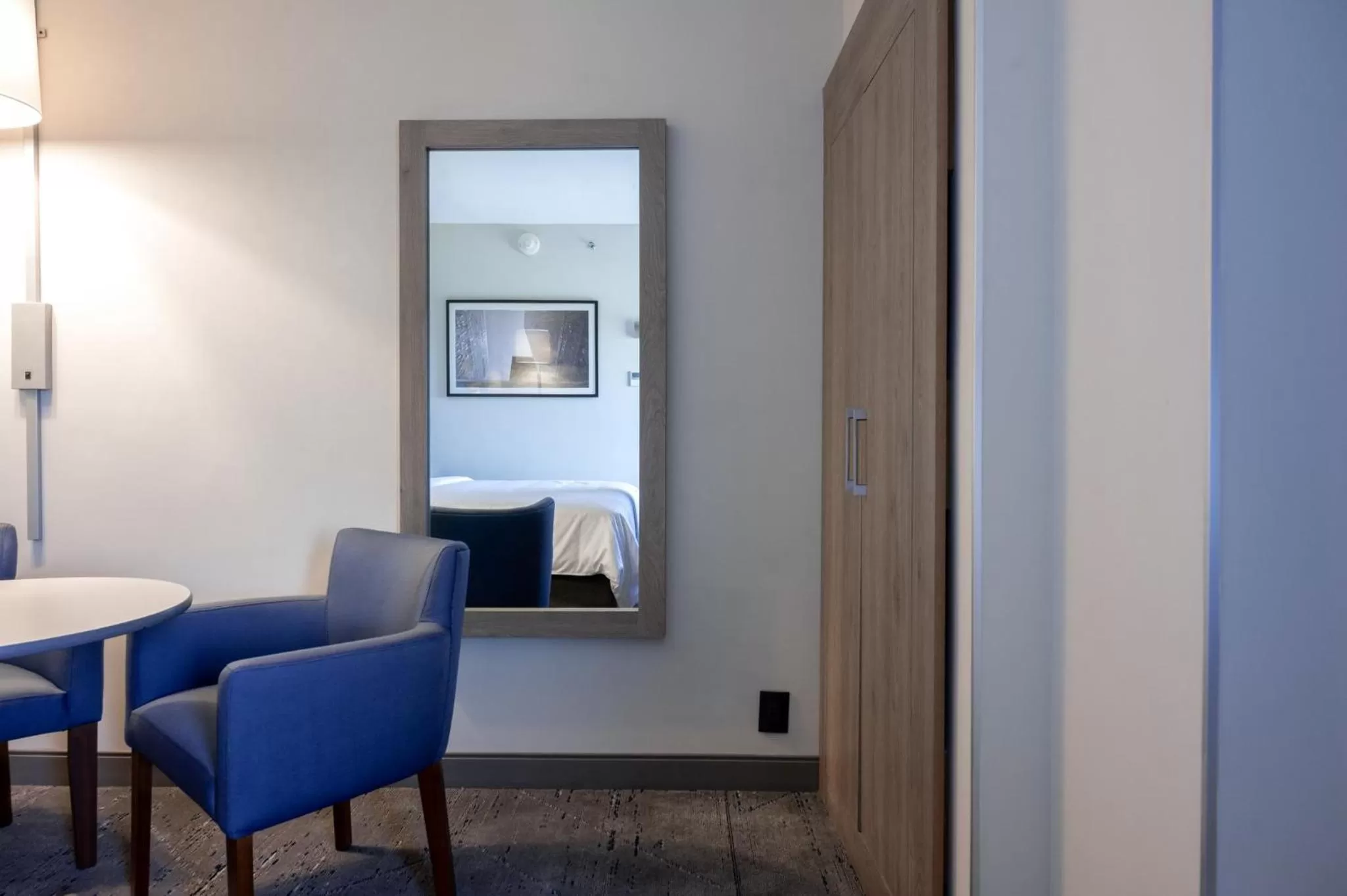 Photo of the whole room in Holiday Inn Express Mexico City Satelite by IHG