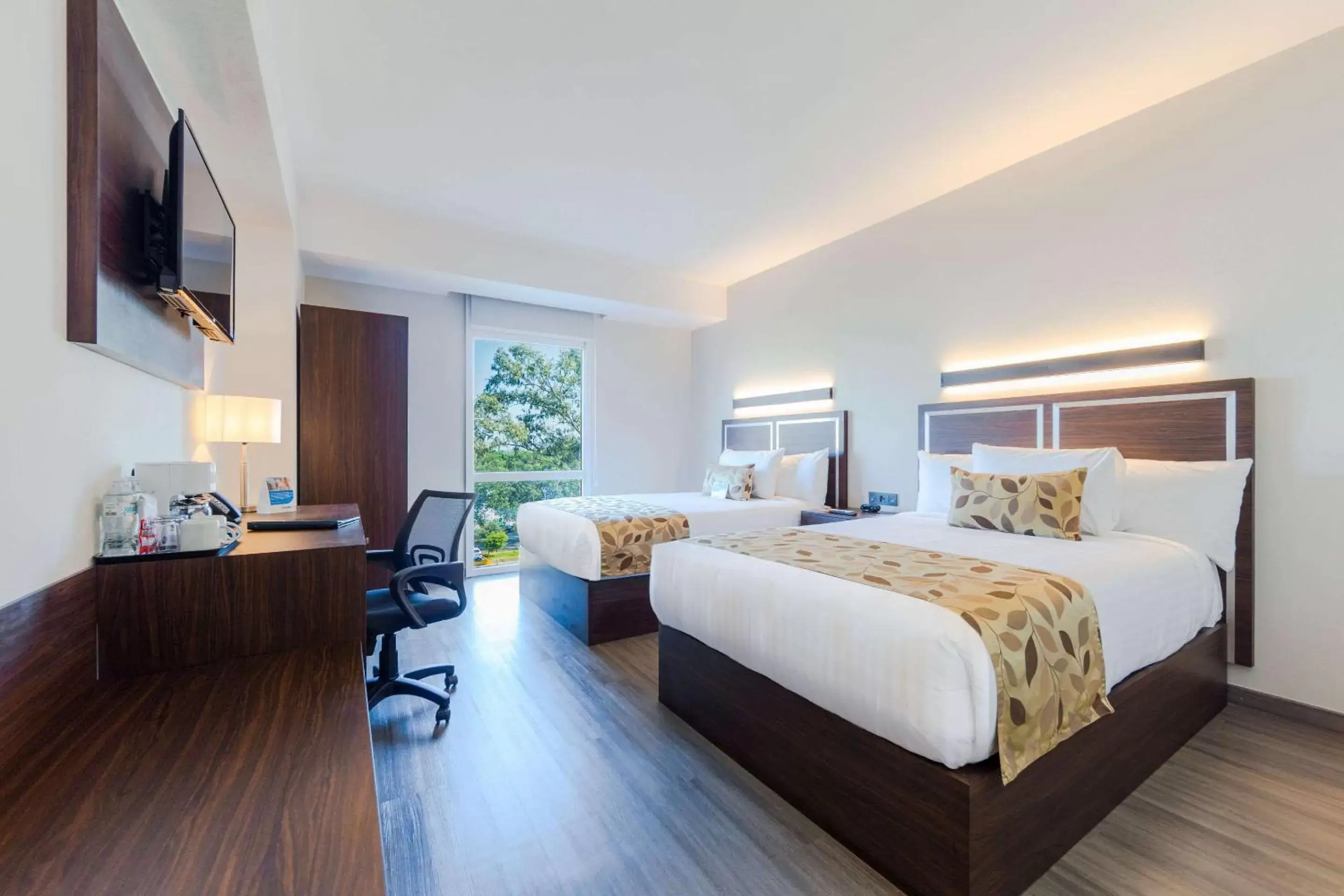 Photo of the whole room, Bed in Sleep Inn Guadalajara Galerias Photo of the whole room, Bed in Sleep Inn Guadalajara Galerias