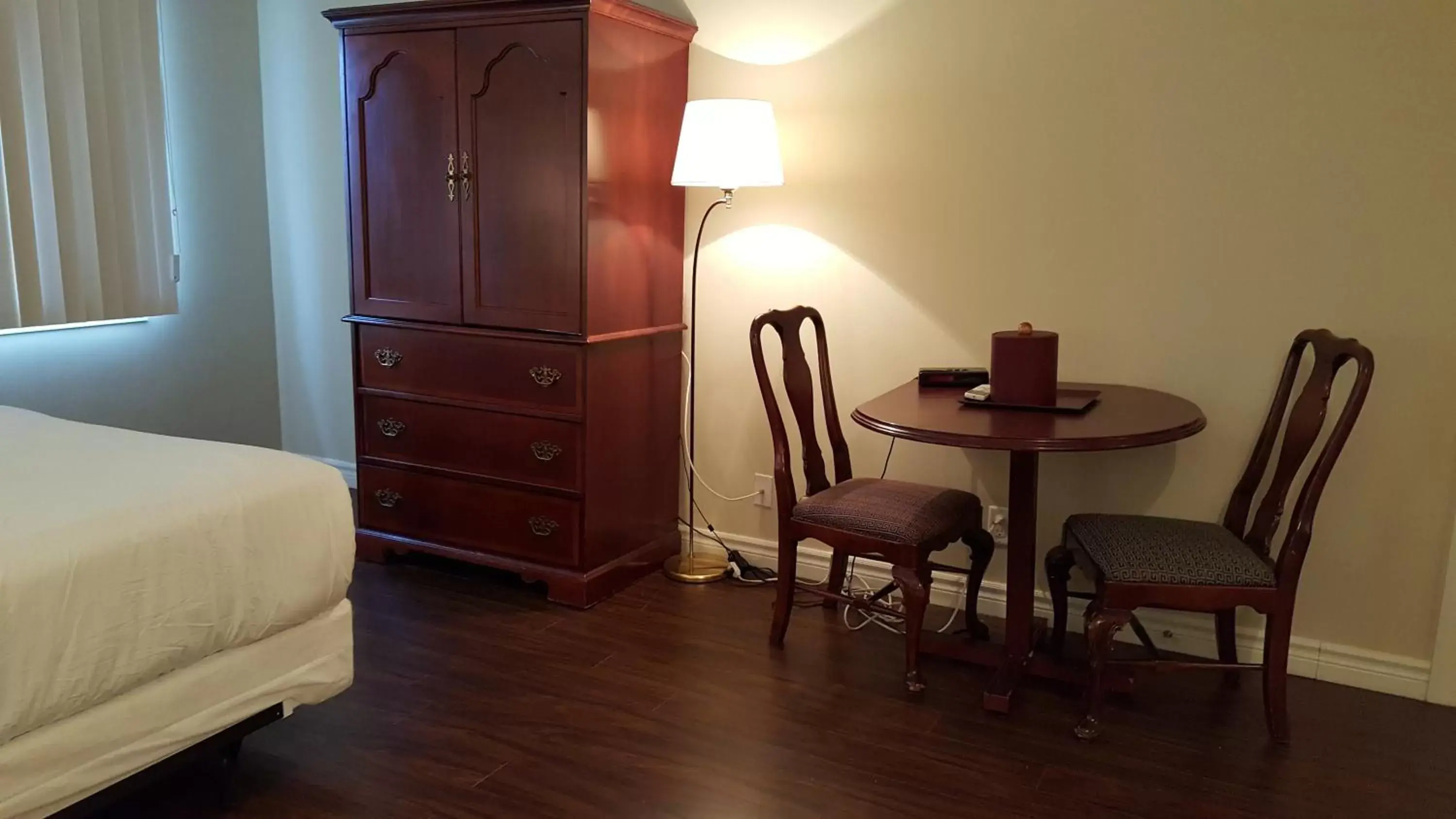 Seating area in Duvernay Studios and Suites