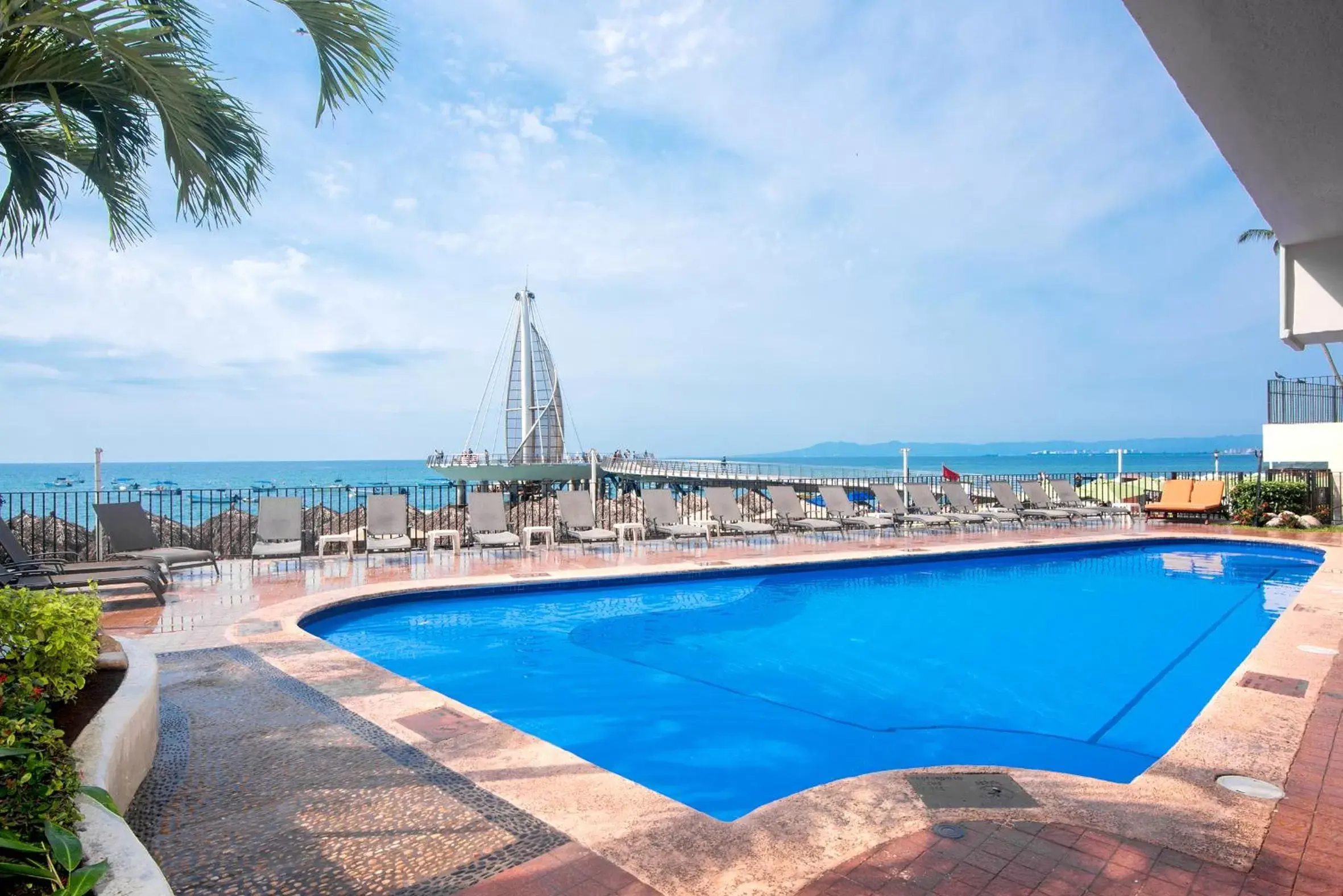 Pool view, Swimming Pool in San Marino