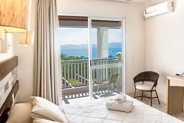 Balcony/Terrace, Mountain View in Hotel Torres da Cachoeira