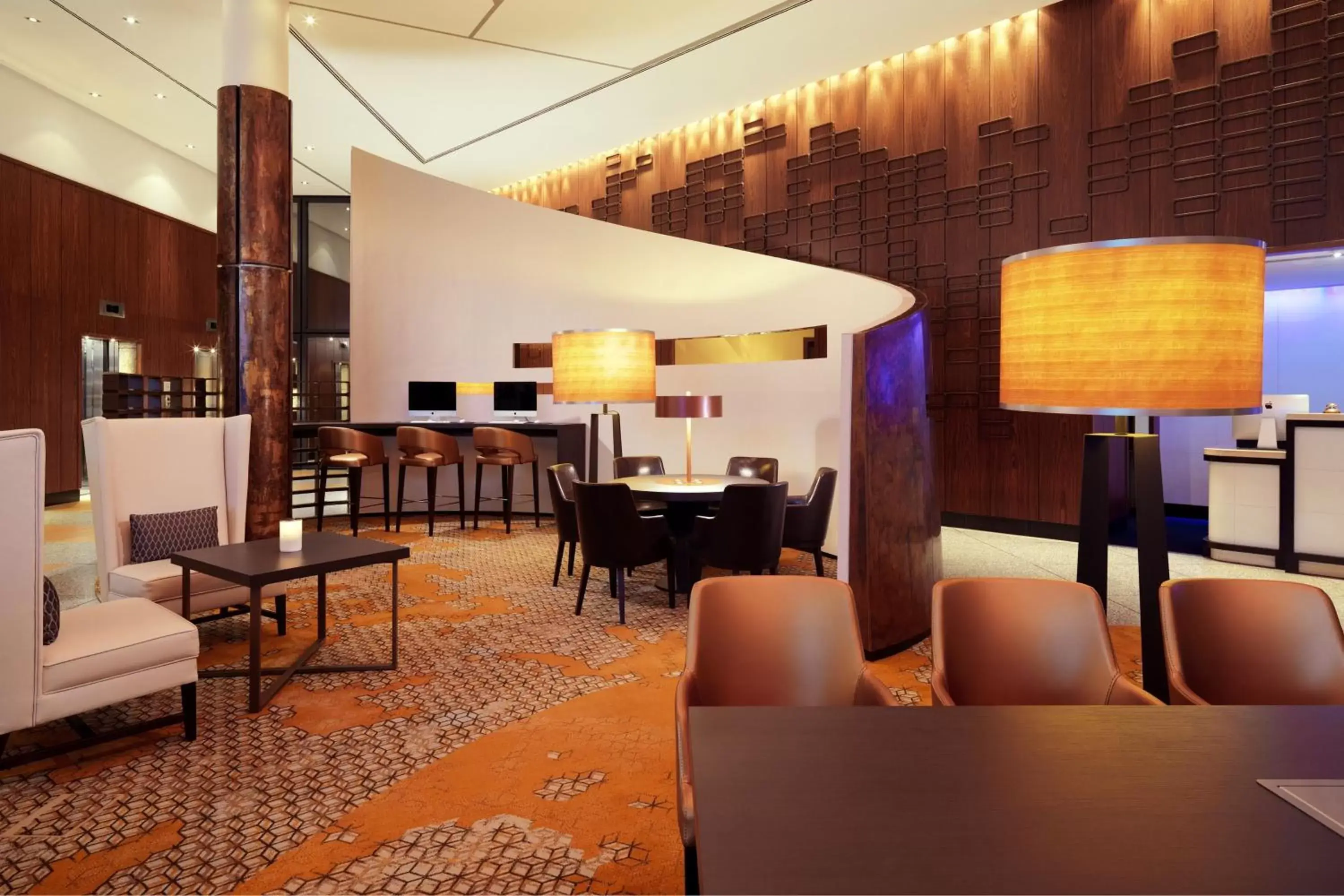 Lobby or reception, Lounge/Bar in Sheraton Berlin Grand Hotel Esplanade