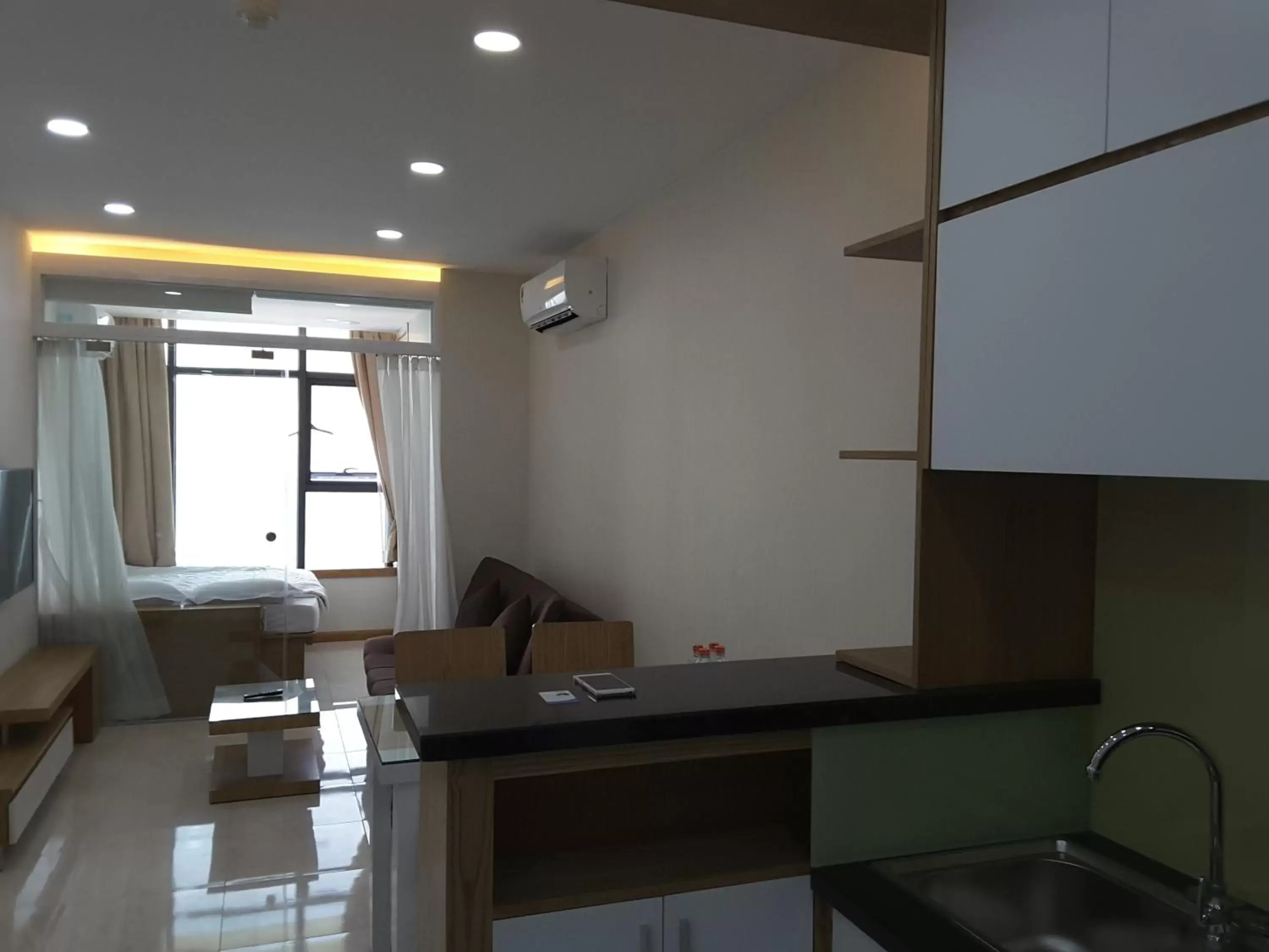 Photo of the whole room, Kitchen/Kitchenette in Gold Ocean Apartment