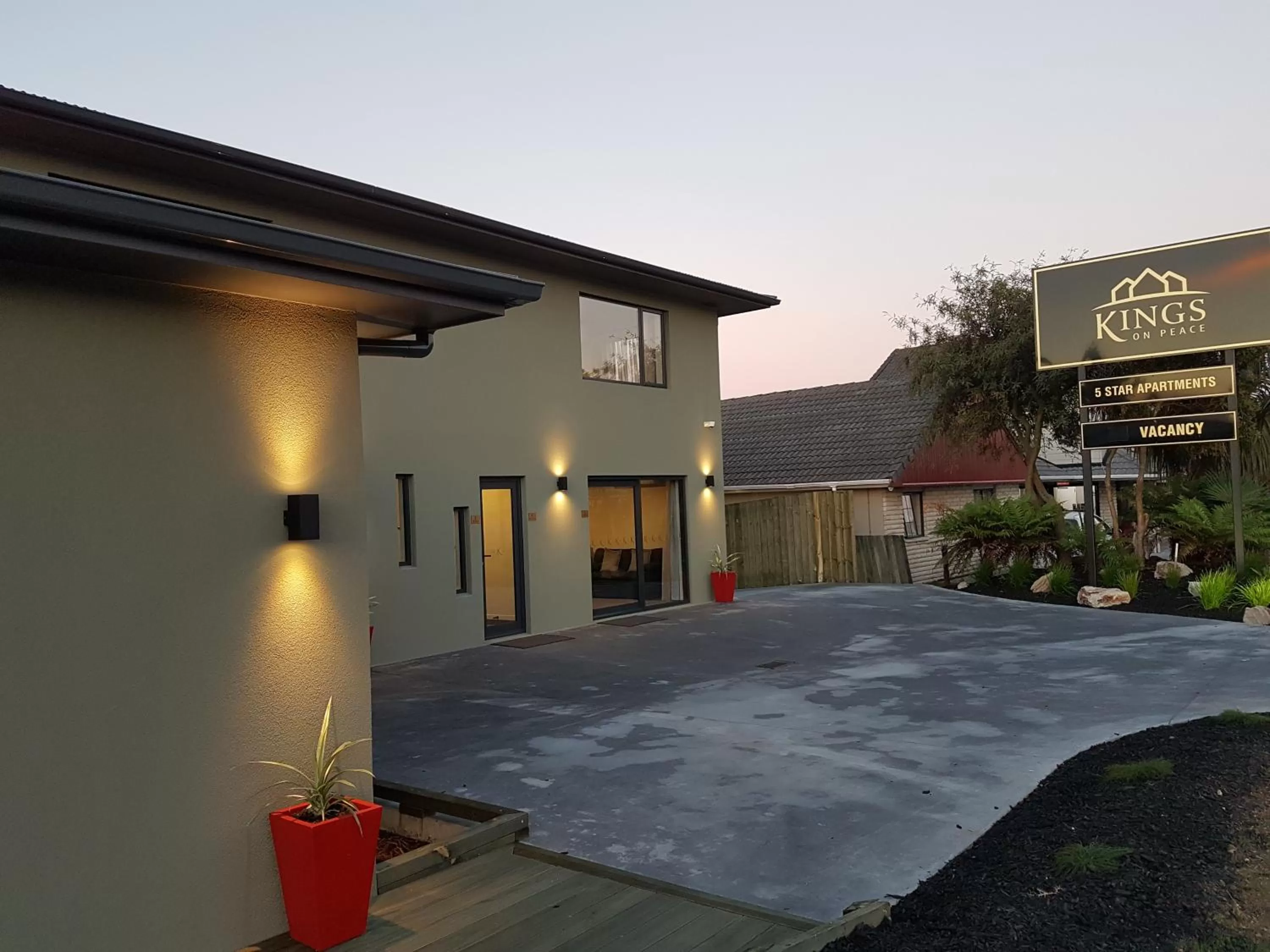 Property building in Kings On Peace