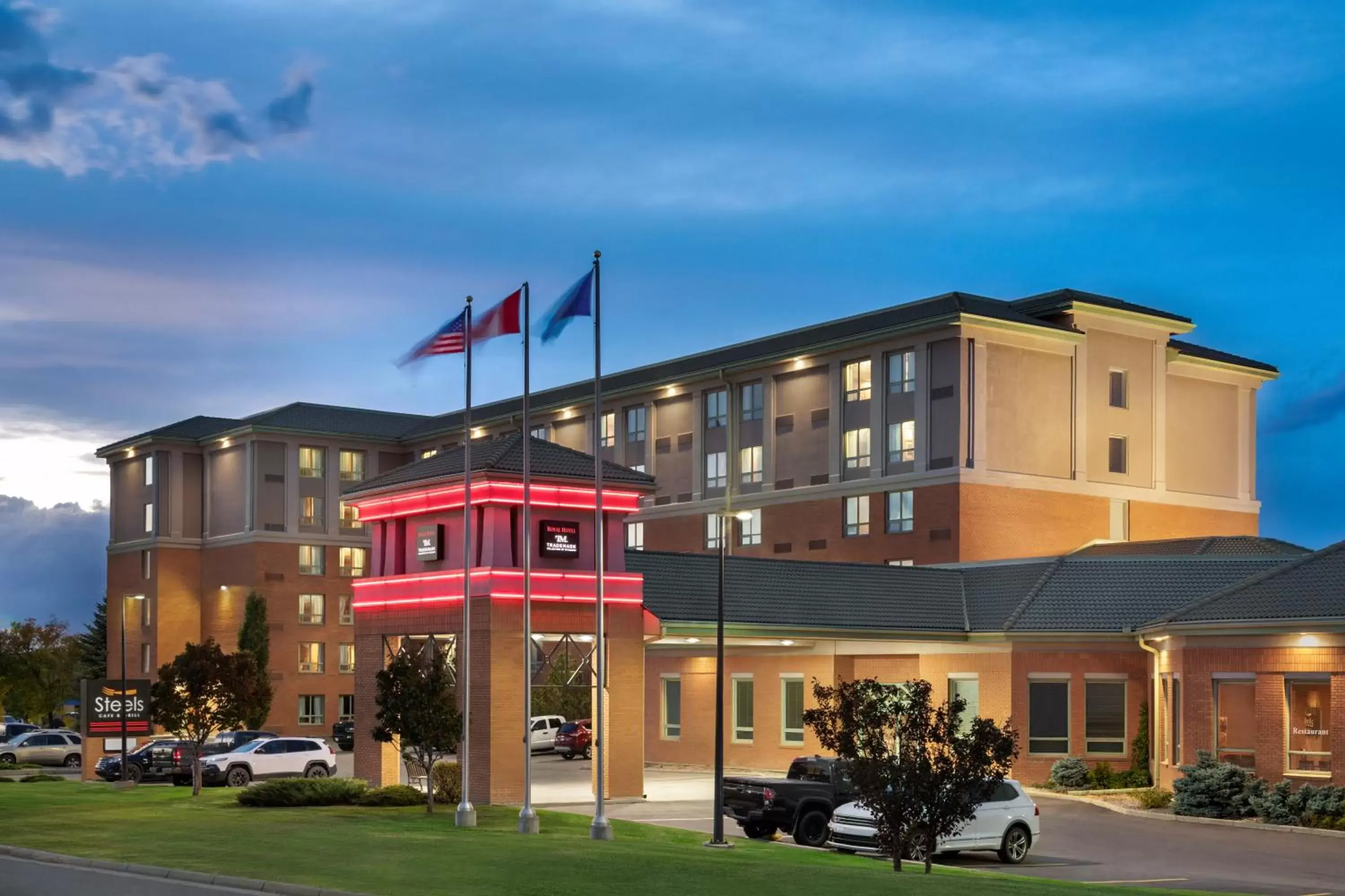 Facade/entrance, Property Building in Royal Hotel Calgary, Trademark Collection by Wyndham