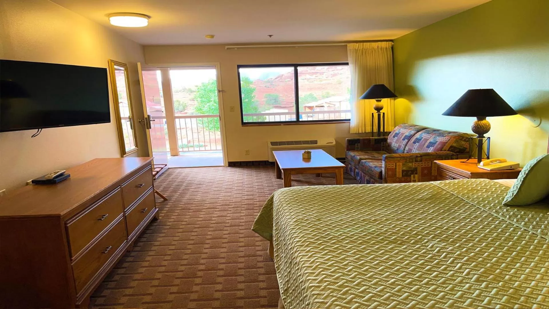 Photo of the whole room, Bed in The Noor Hotel