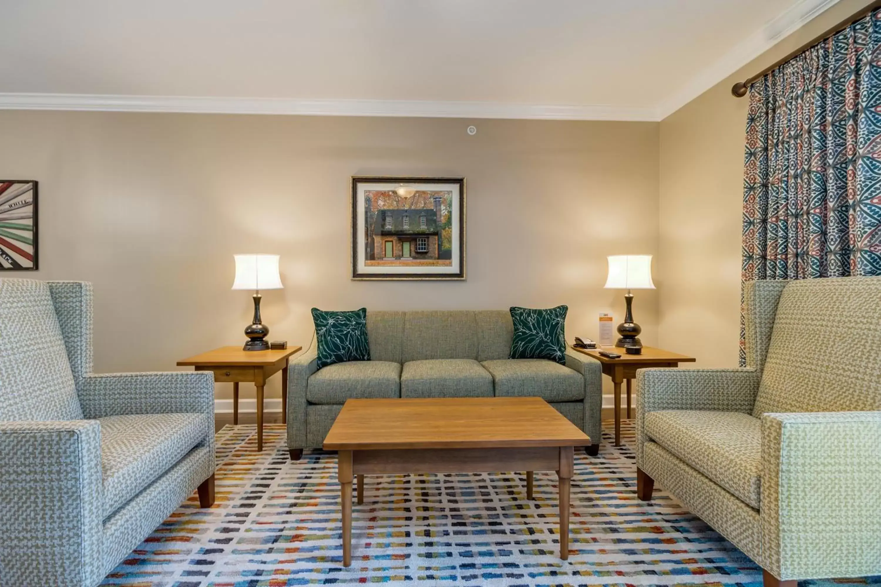 Photo of the whole room, Seating Area in Holiday Inn Club Vacations Williamsburg Resort, an IHG Hotel