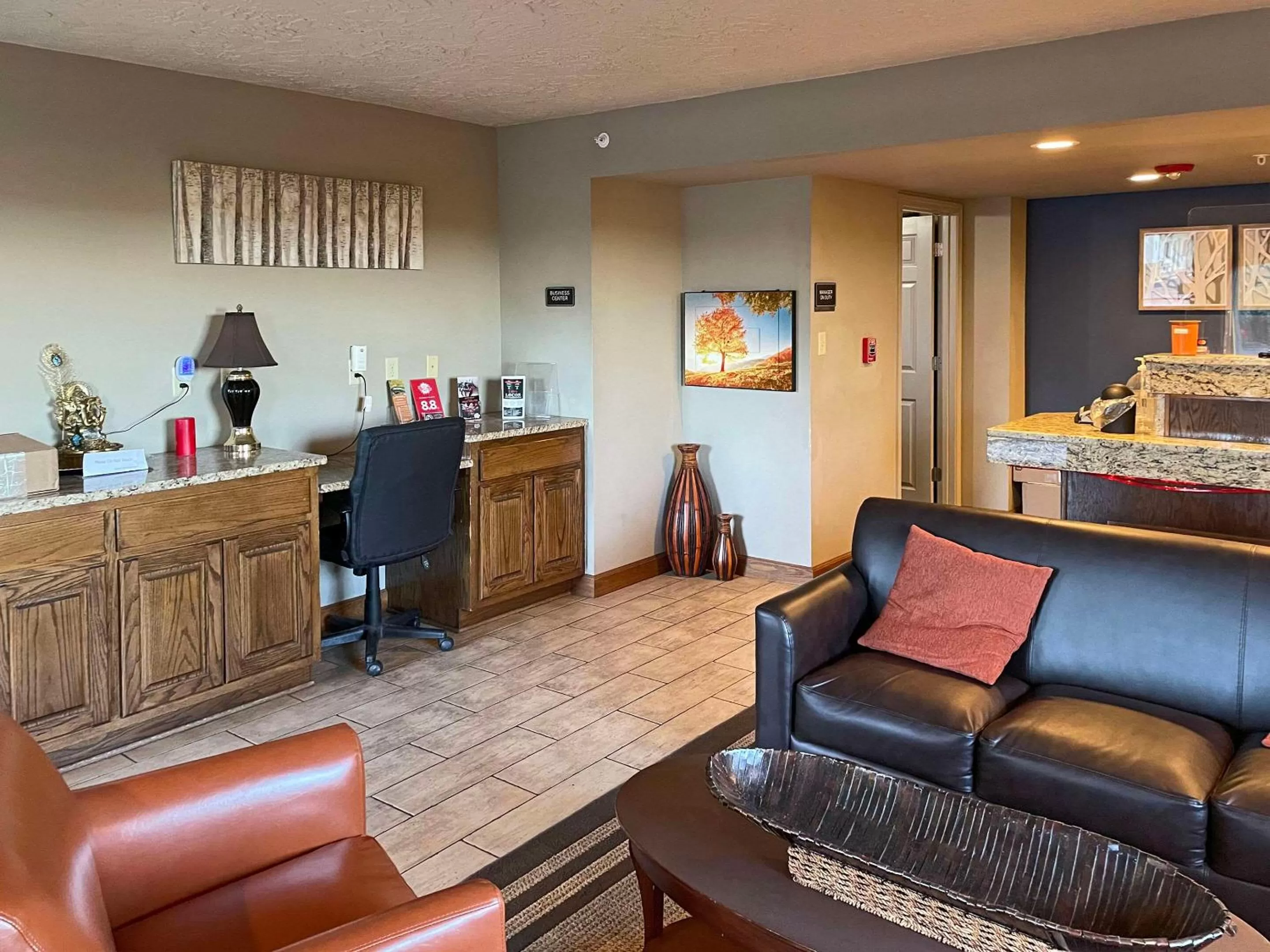 Lobby or reception in Quality Inn Clinton North