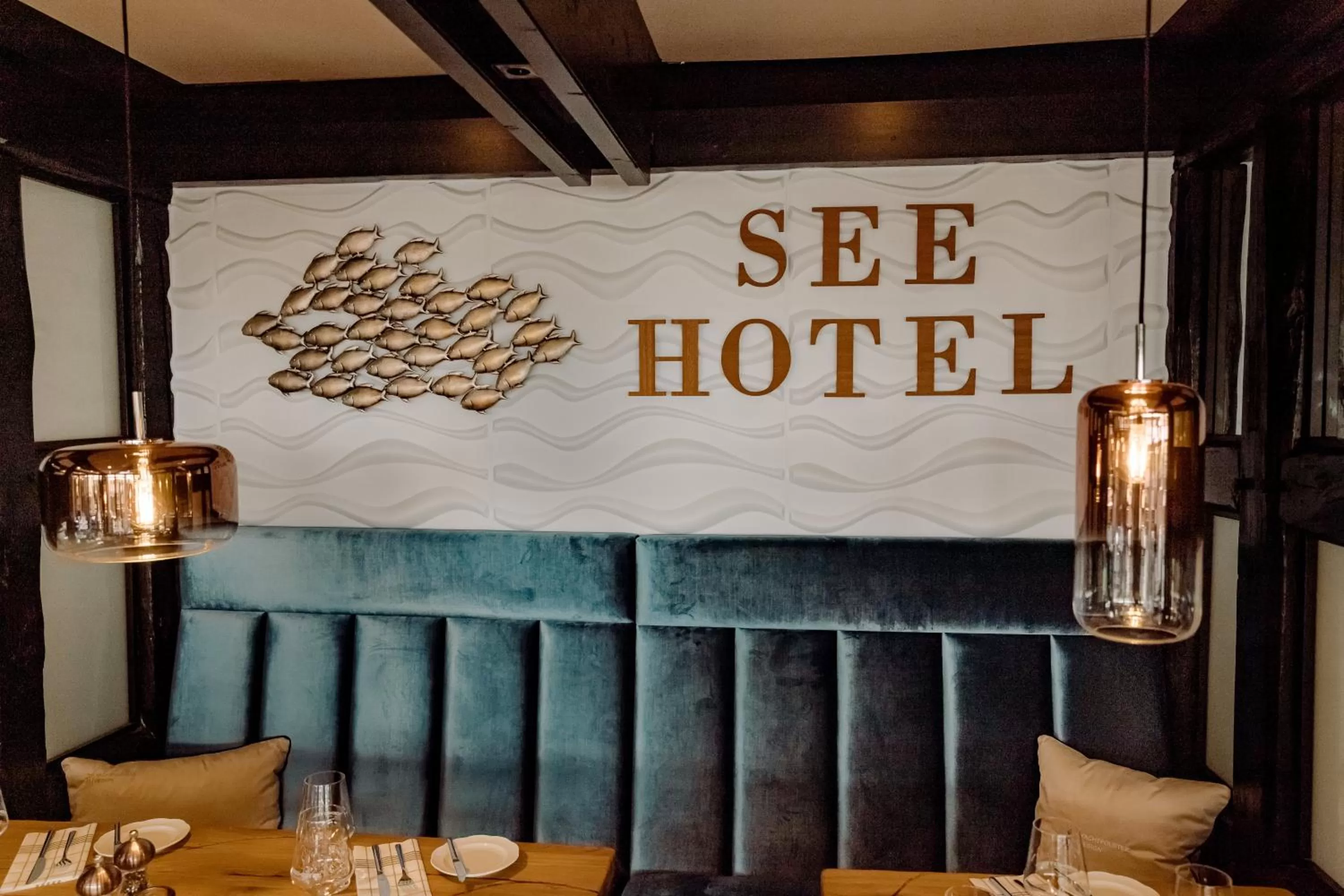 Restaurant/places to eat in Seehotel am Tankumsee