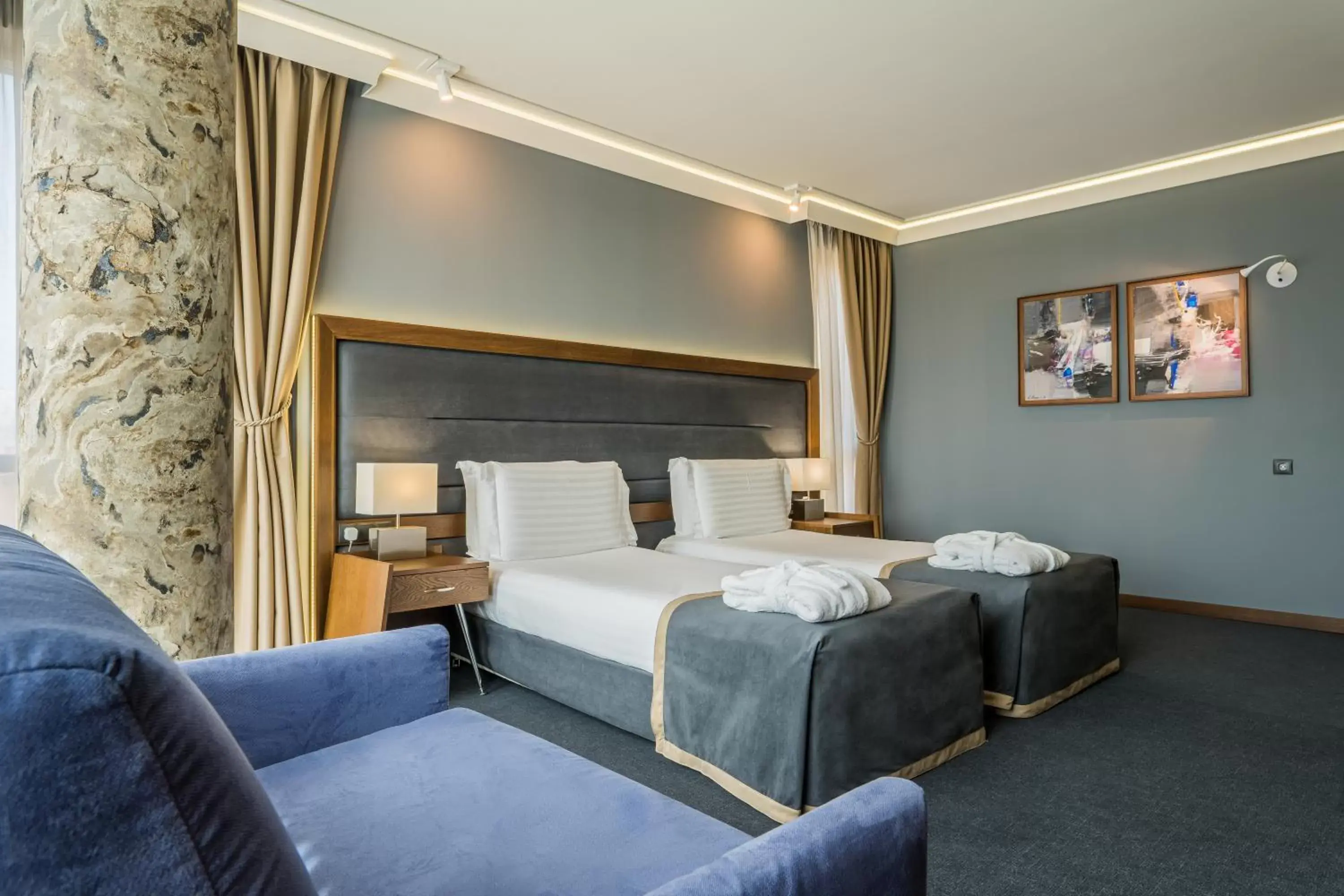 Bedroom, Bed in Budapest Hotel - Free Parking Bedroom, Bed in Budapest Hotel - Free Parking