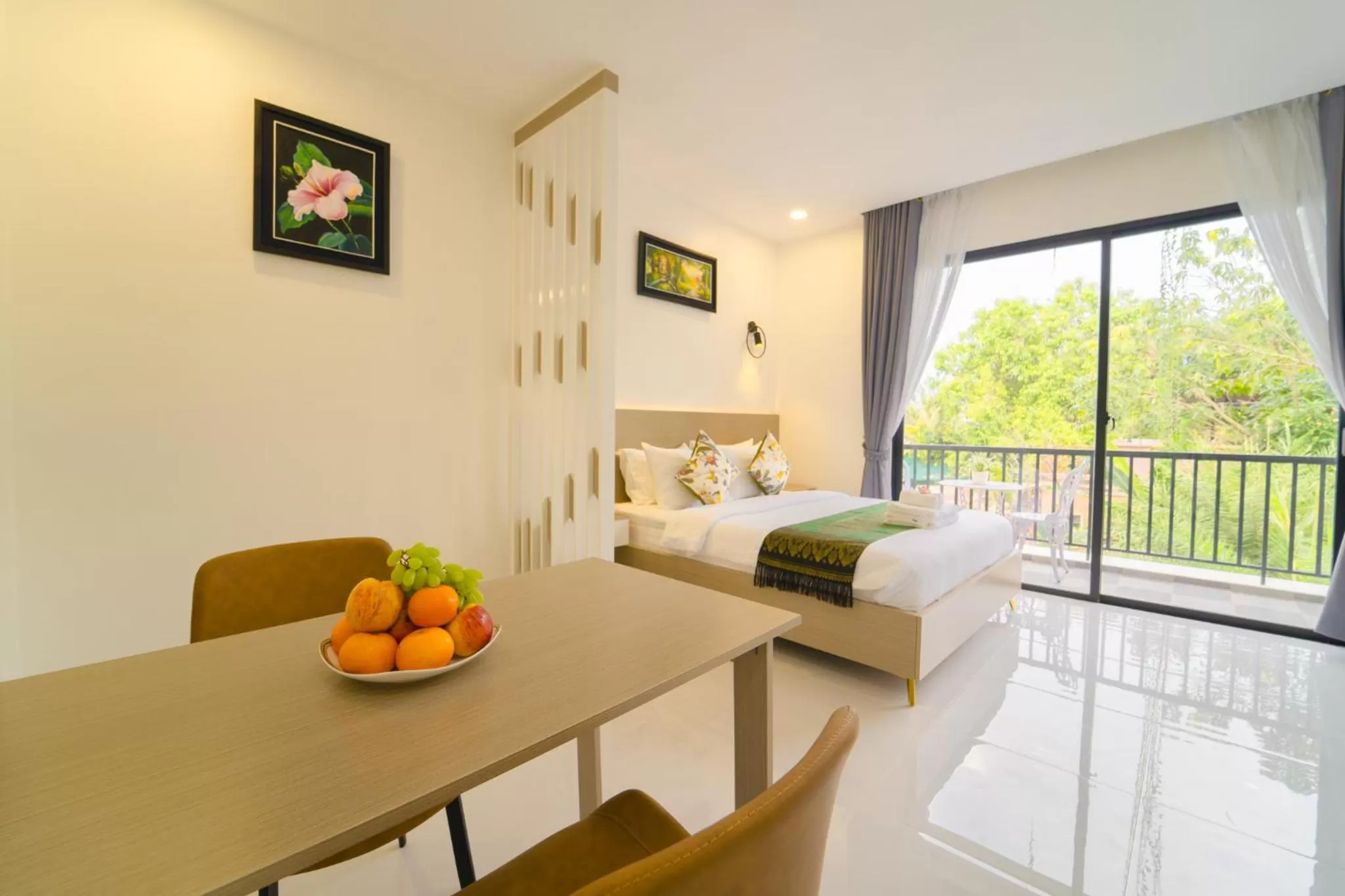 Bedroom, Bed in LH Residence 752