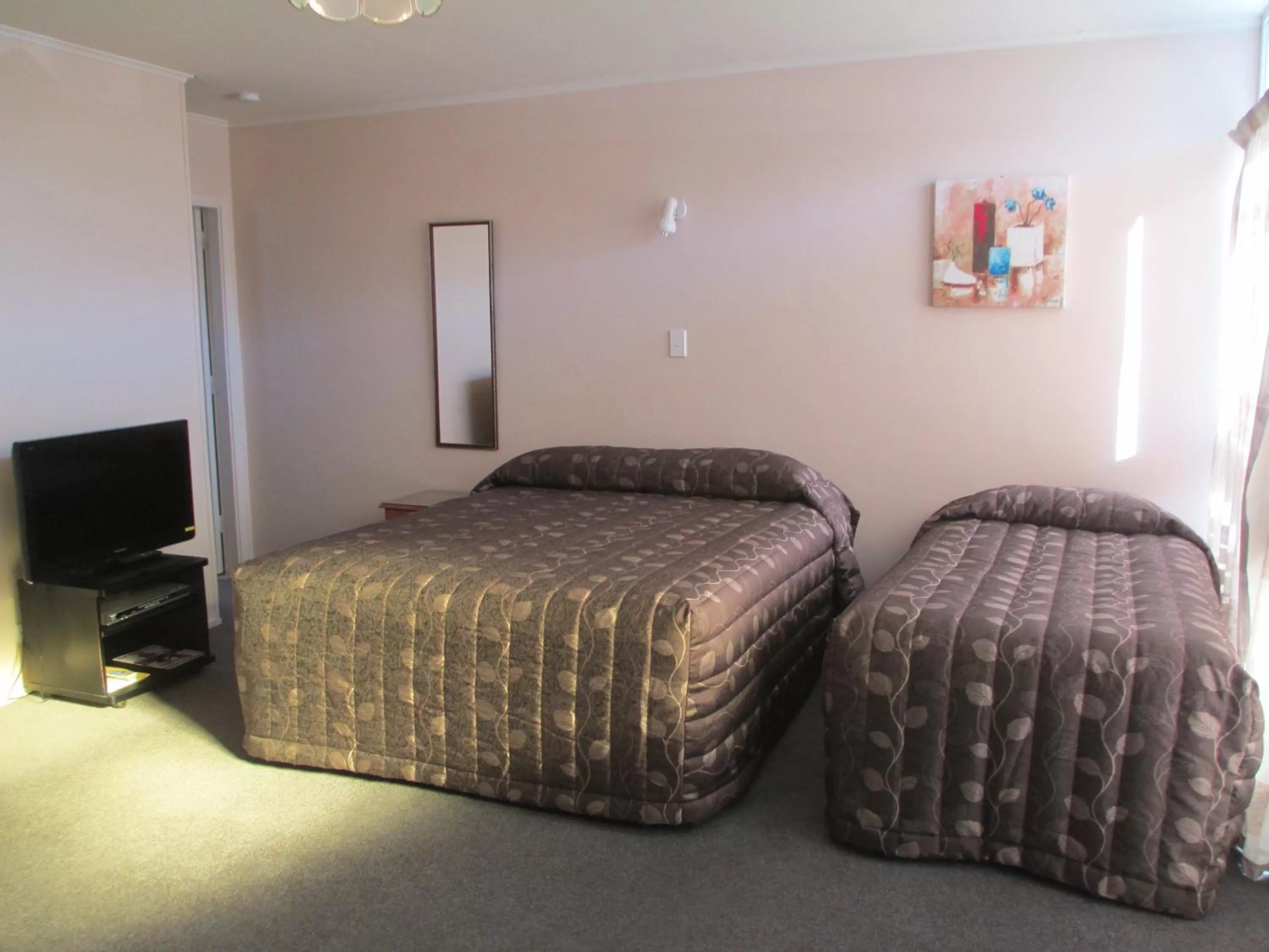 Bed in Merivale Court Motel & Apartments