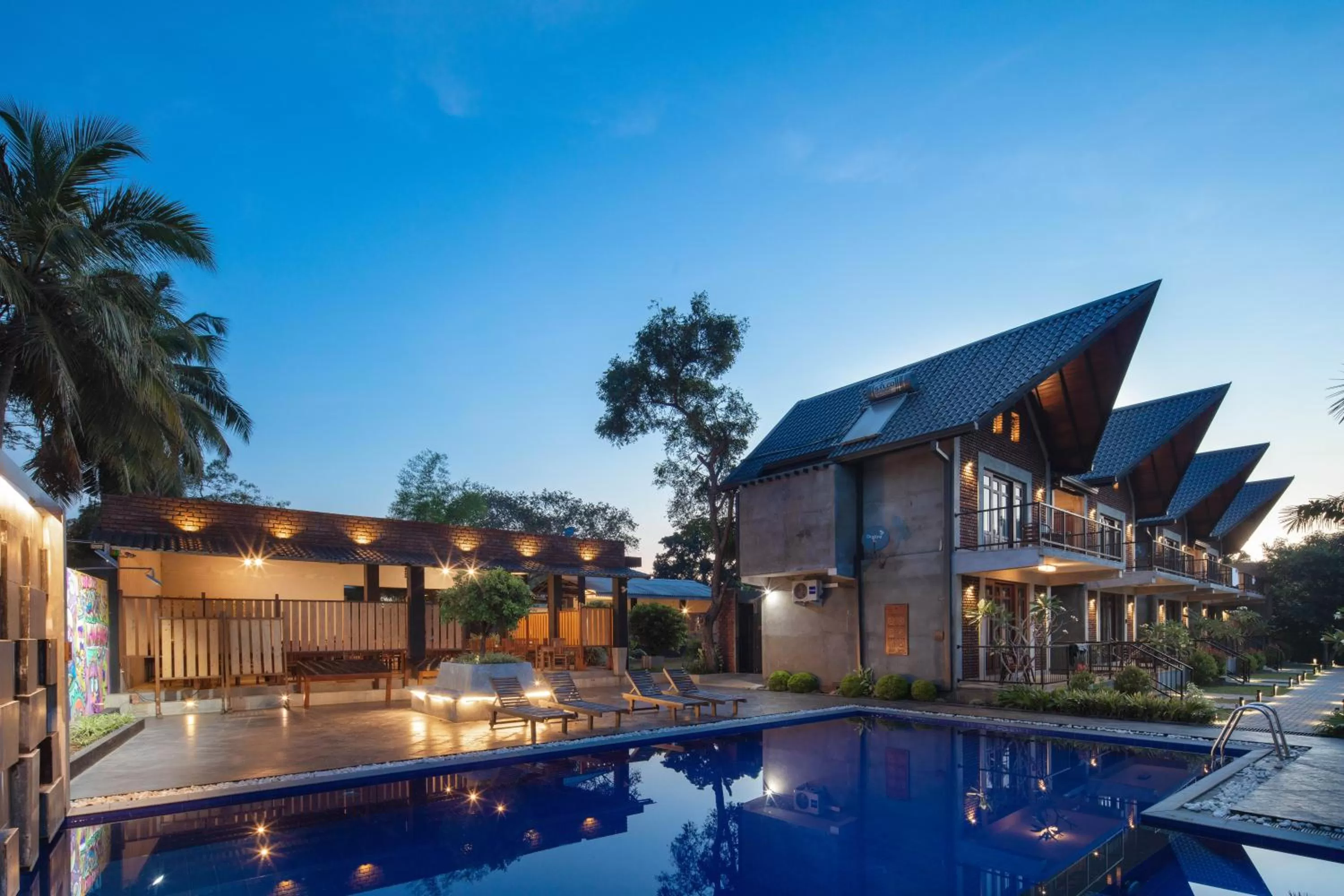 Swimming pool in Kubura Resort