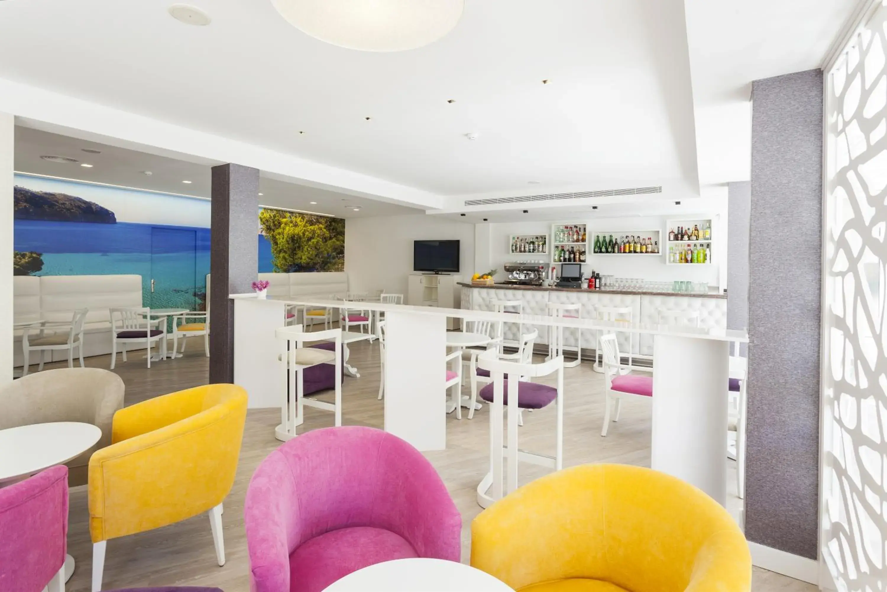 Lounge or bar in Hotel Venecia