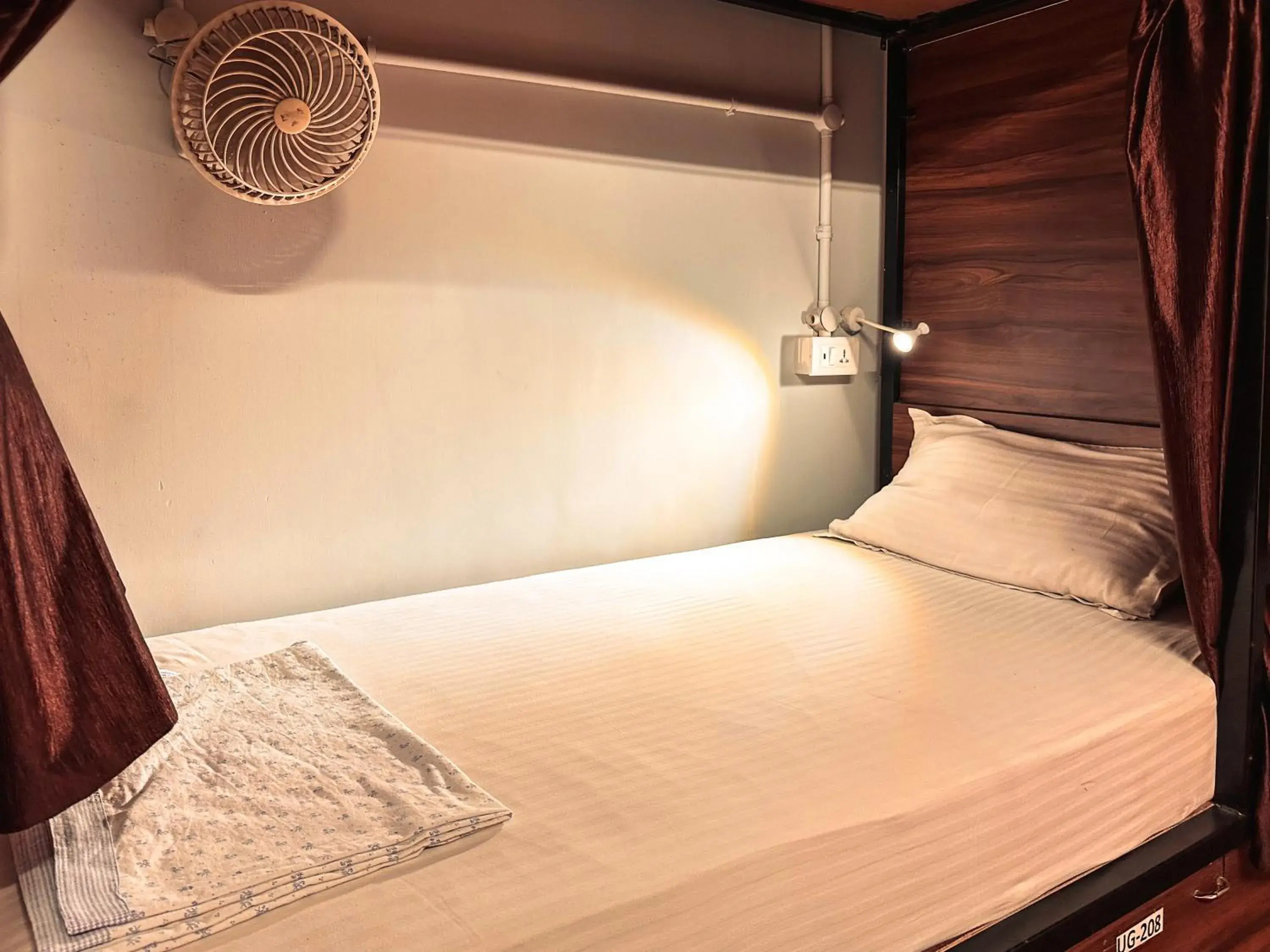 Bed in Hoztel Jaipur Bed in Hoztel Jaipur