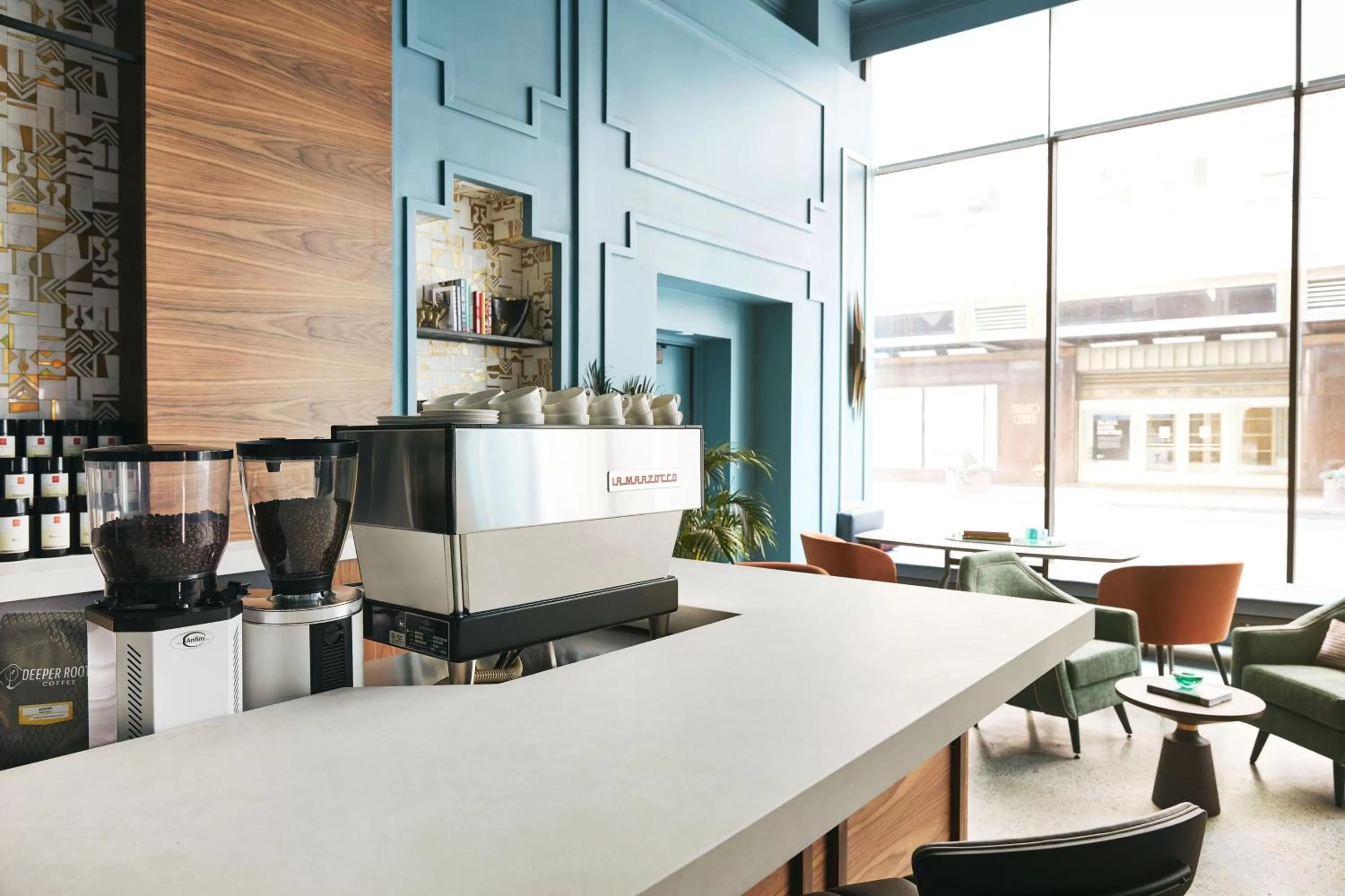 Breakfast in Kinley Cincinnati Downtown, a Tribute Portfolio Hotel