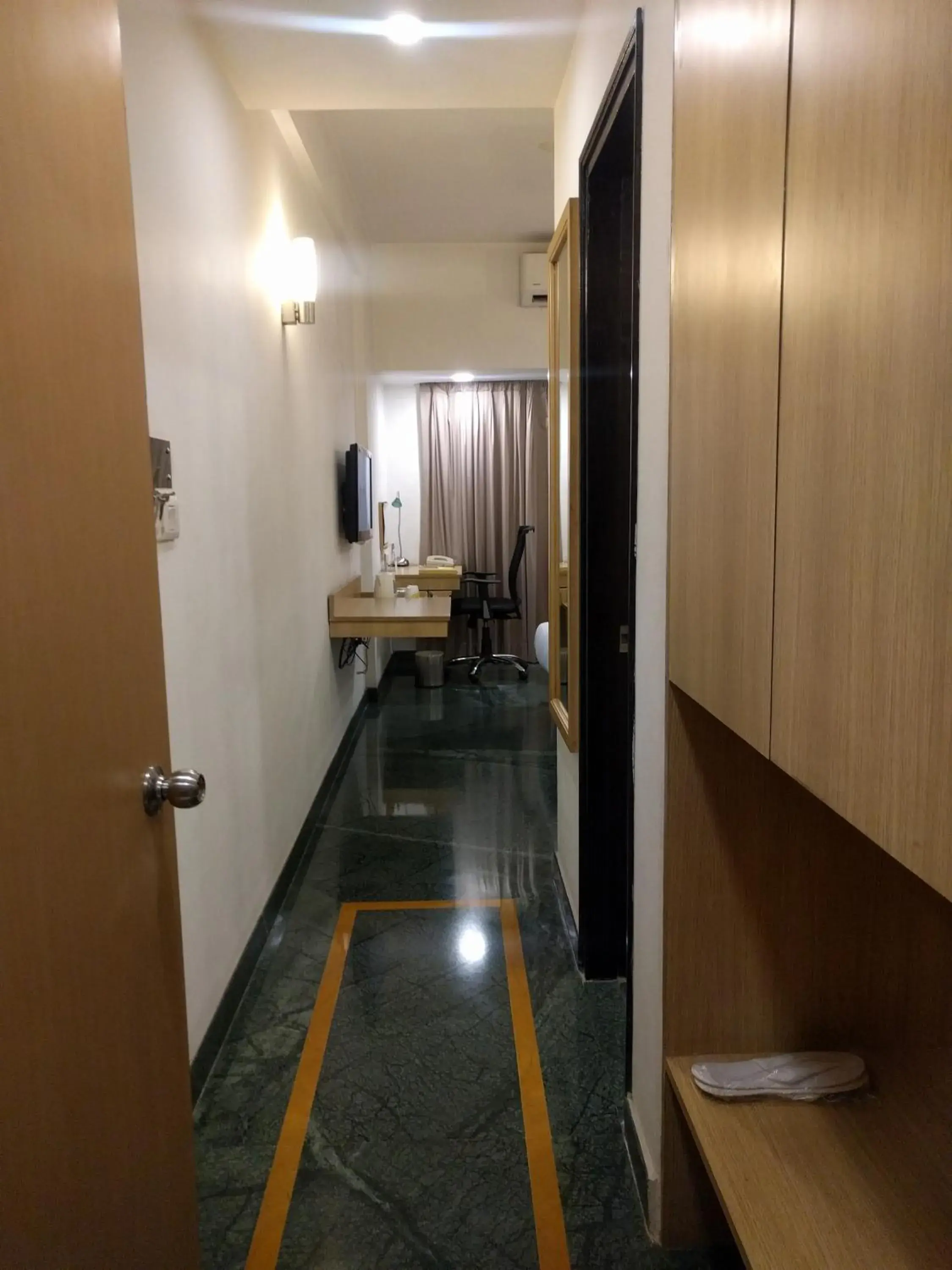 Area and facilities in Lemon Tree Hotel, Udyog Vihar, Gurugram