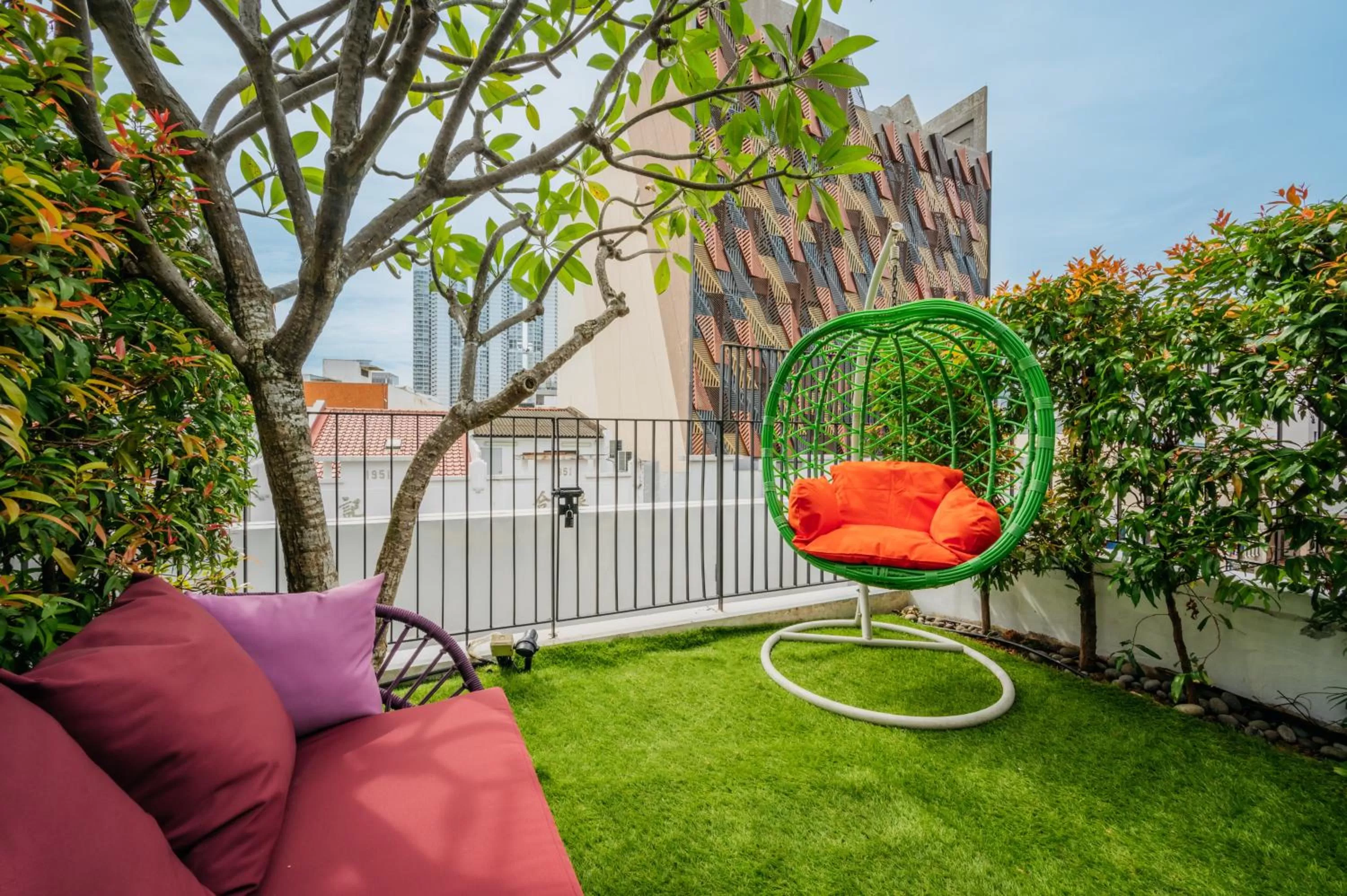 Garden in Mercure Singapore Tyrwhitt