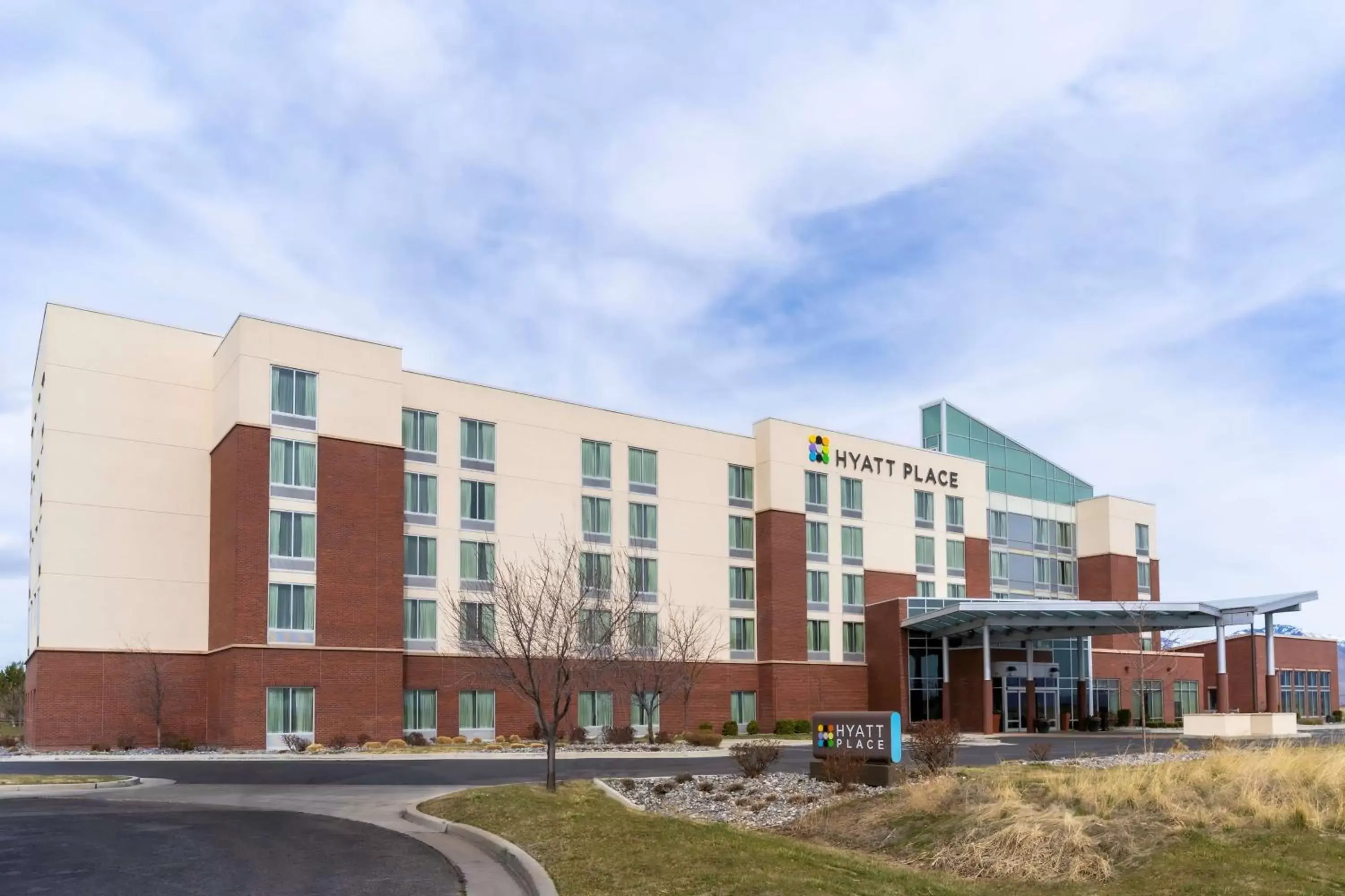 Property building in Hyatt Place Salt Lake City Airport