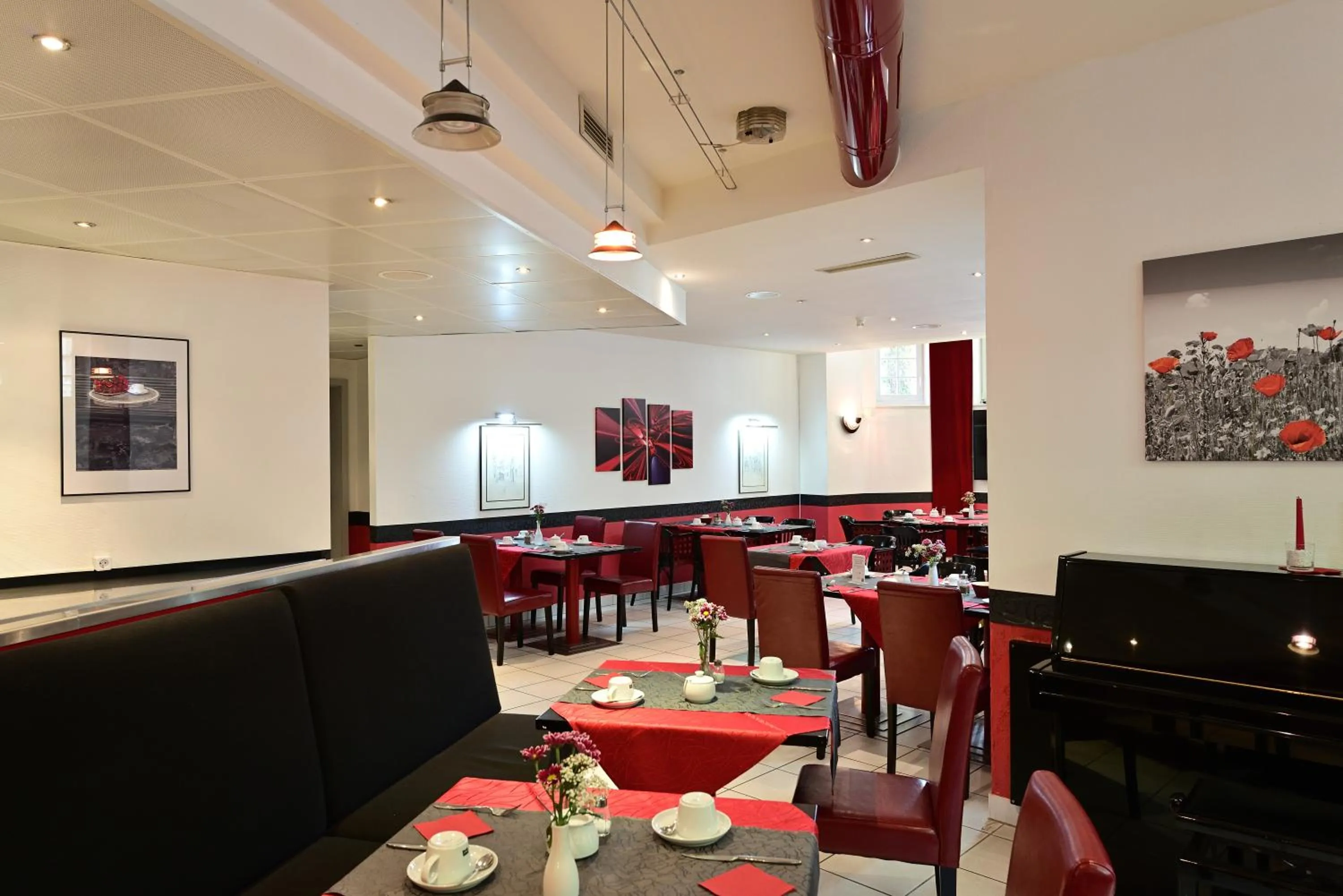 Restaurant/places to eat in Art Hotel Weimar