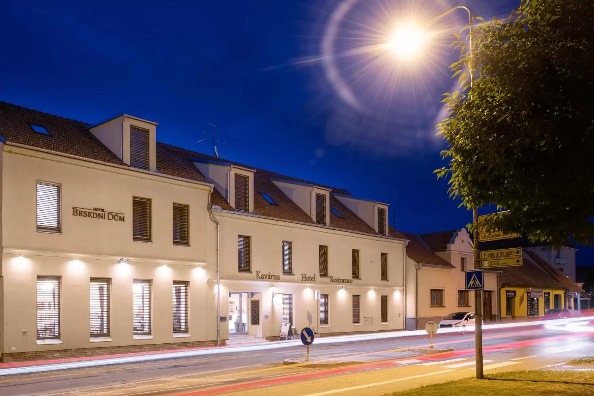 Wine & Wellness hotel Besední dům Wine & Wellness hotel Besední dům