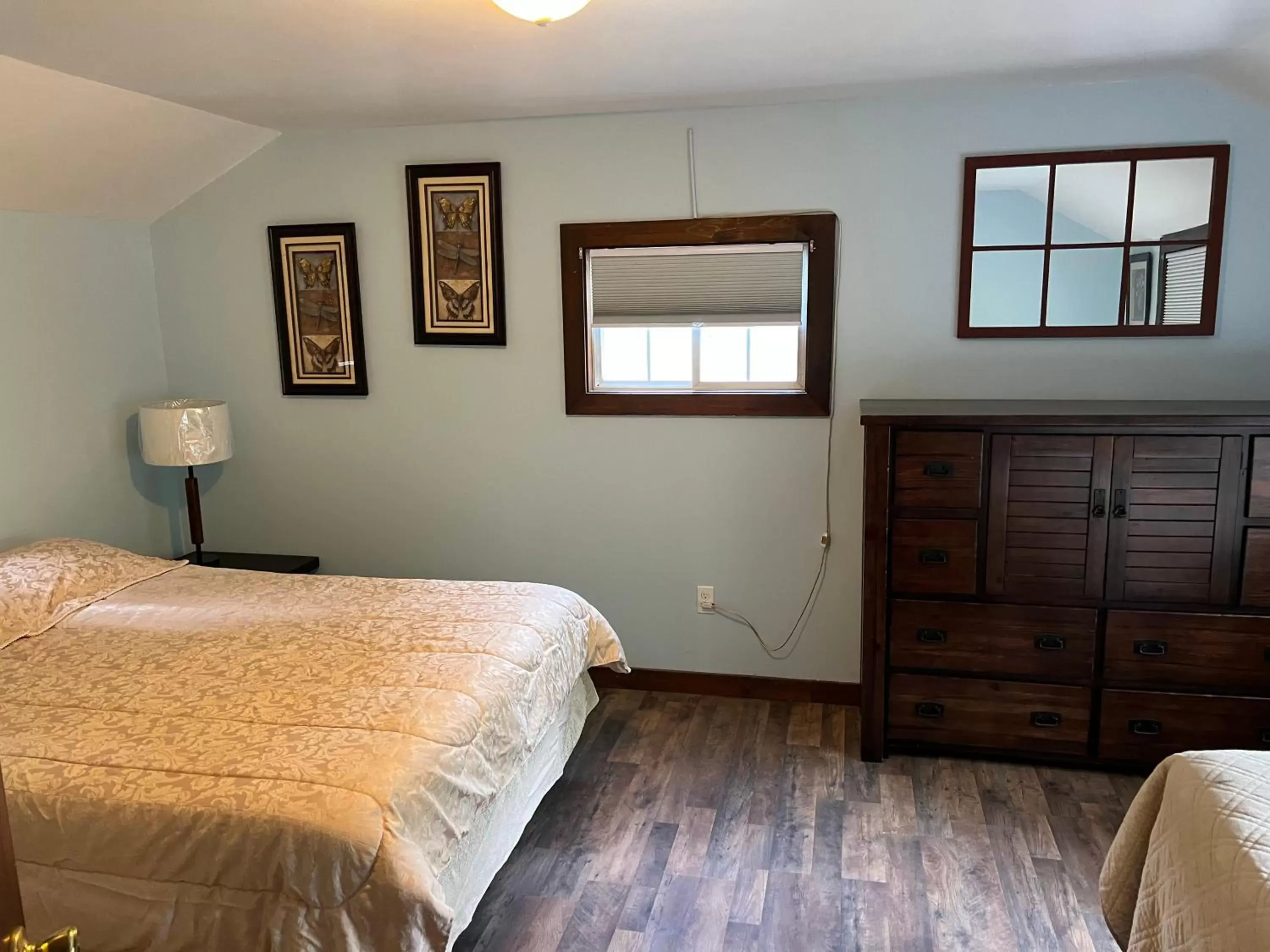 Bedroom, Bed in Echo Valley Cottages