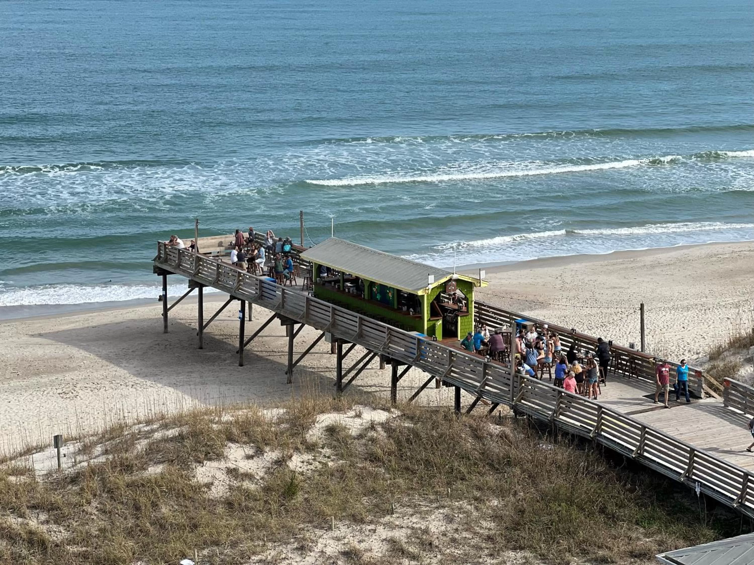 Restaurant/places to eat in Golden Sands Carolina Beach Oceanfront, Tapestry by Hilton